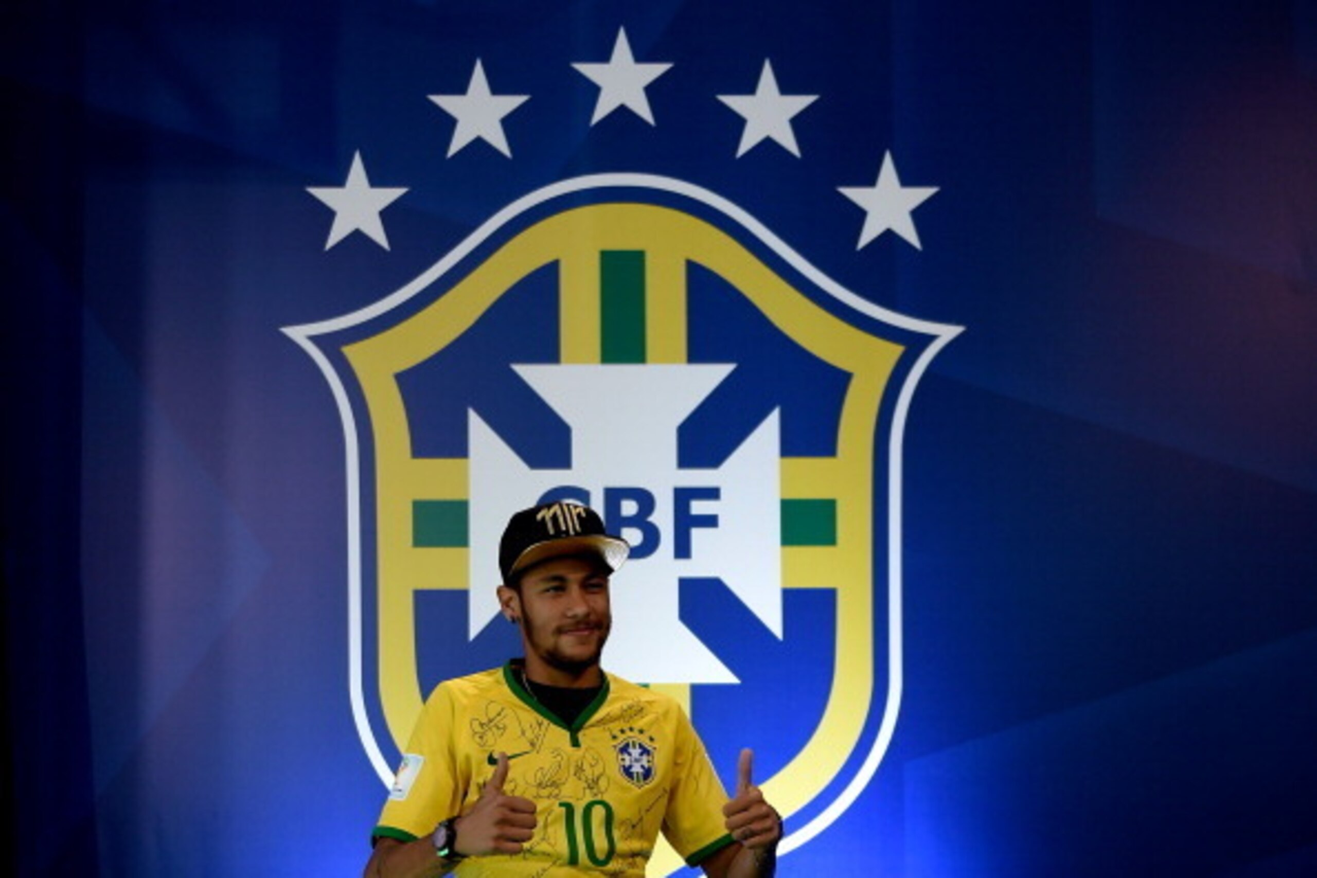 TERESOPOLIS, BRAZIL - JULY 10:  Neymar attends a press conference on July 10, 2014 in Teresopolis, Brazil.  (Photo by Buda Mendes/Getty Images)