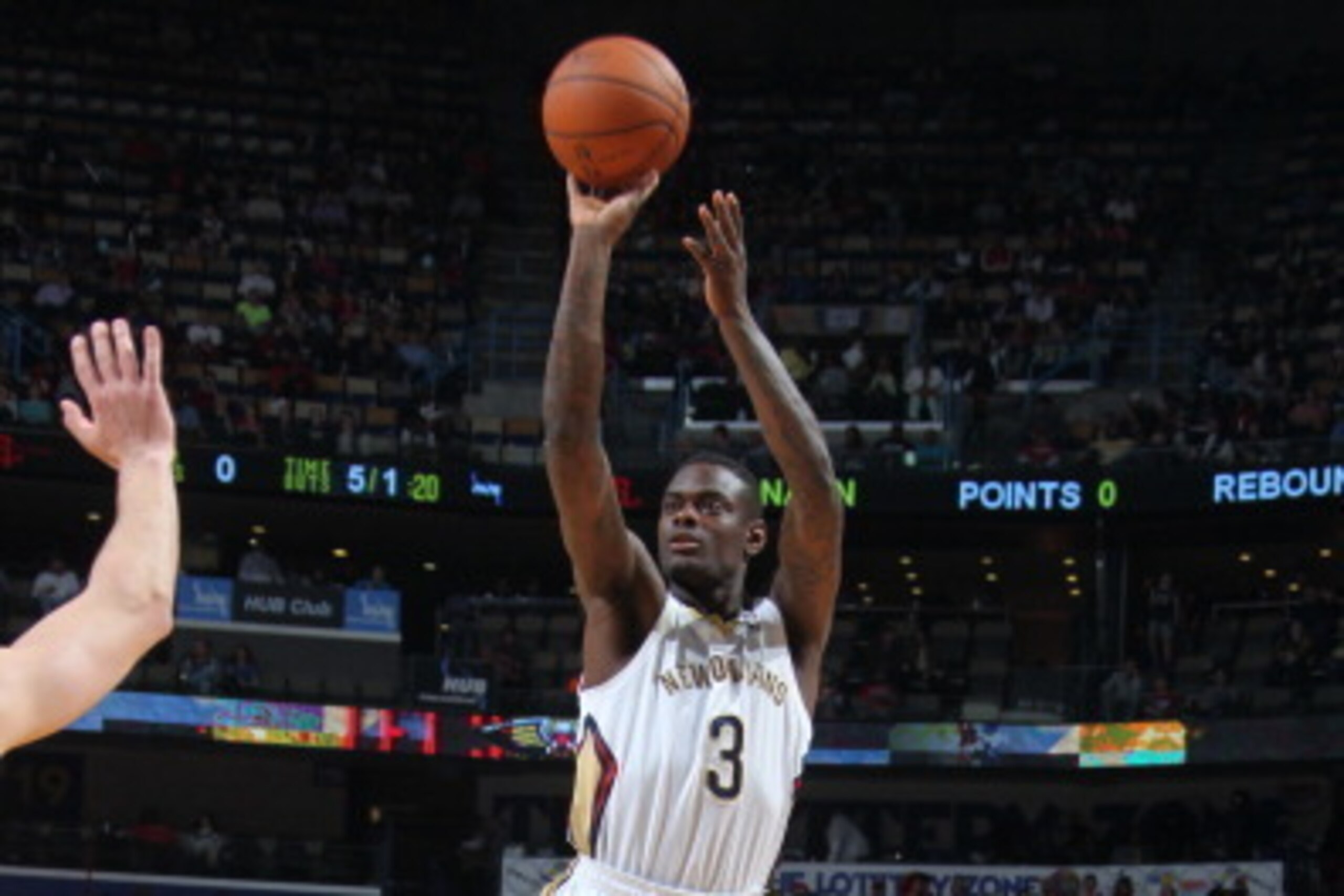NEW ORLEANS, LA - APRIL 16: Anthony Morrow #3 of the New Orleans Pelicans shoots against the Houston Rockets on April 16, 2014 at the Smoothie King Center in New Orleans, Louisiana. NOTE TO USER: User expressly acknowledges and agrees that, by downloading