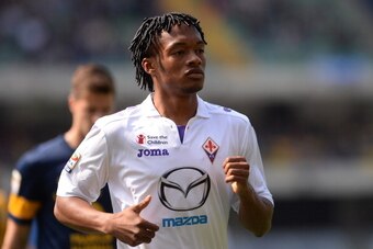 VERONA, ITALY - APRIL 13:  Juan Cuadrado of ACF Fiorentina  looks on during the Serie A match between Hellas Verona FC and ACF Fiorentina at Stadio Marc'Antonio Bentegodi on April 13, 2014 in Verona, Italy.  (Photo by Dino Panato/Getty Images)