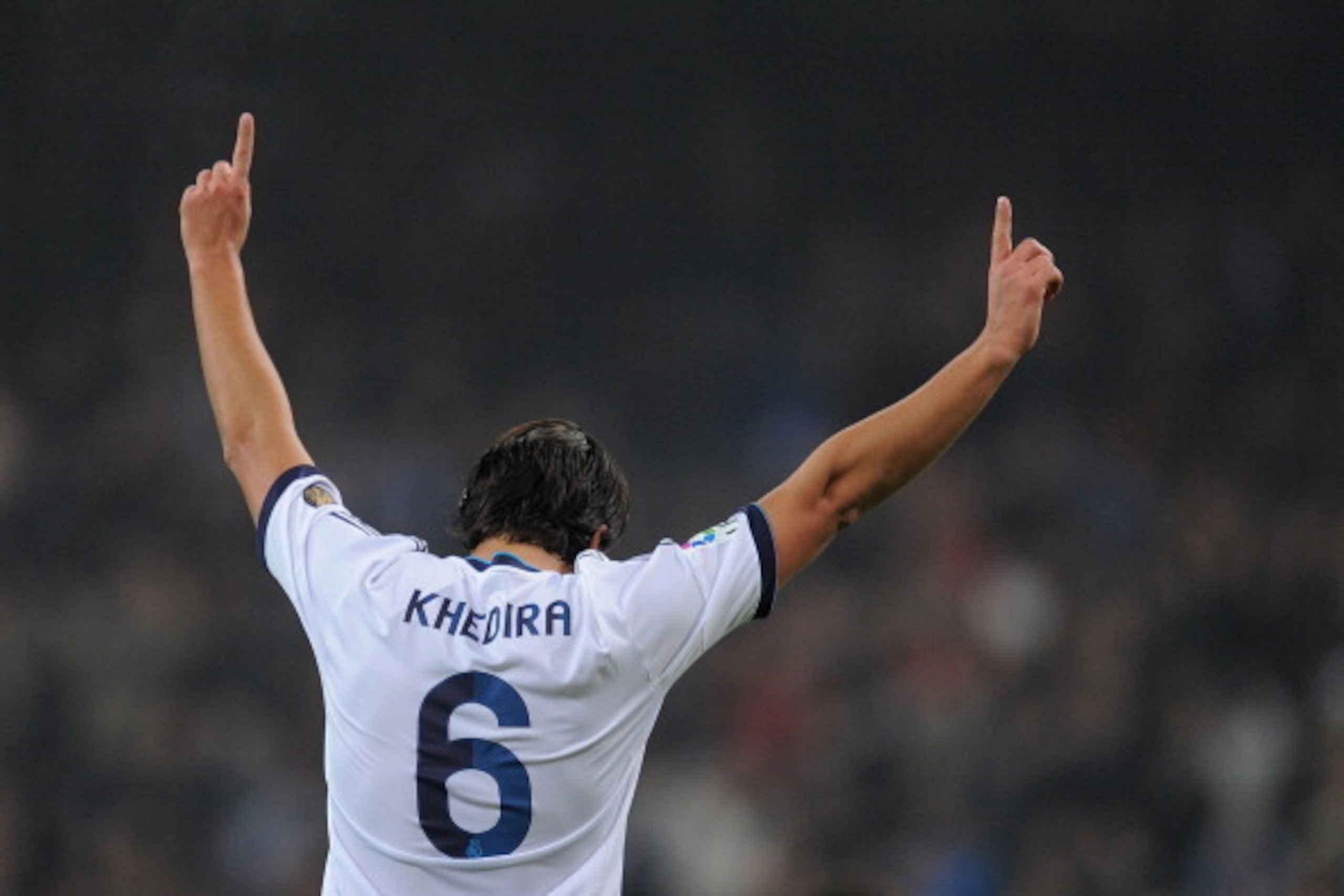 MADRID, SPAIN - JANUARY 09:  Sami Khedira of Real Madrid CF celebrates after scoring their 4th goal during the Copa del Rey round of 16 second leg match between Real Madrid CF and Real Club Celta de Vigo at Estadio Santiago Bernabeu on January 9, 2013 in 