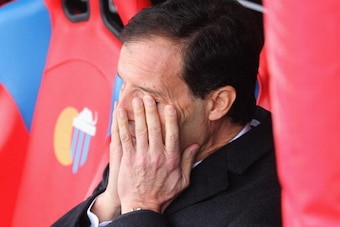 CATANIA, ITALY - DECEMBER 01:  Head coach of Milan Massimiliano Allegri reacts during the Serie A match between Calcio Catania and AC Milan at Stadio Angelo Massimino on December 1, 2013 in Catania, Italy.  (Photo by Maurizio Lagana/Getty Images)