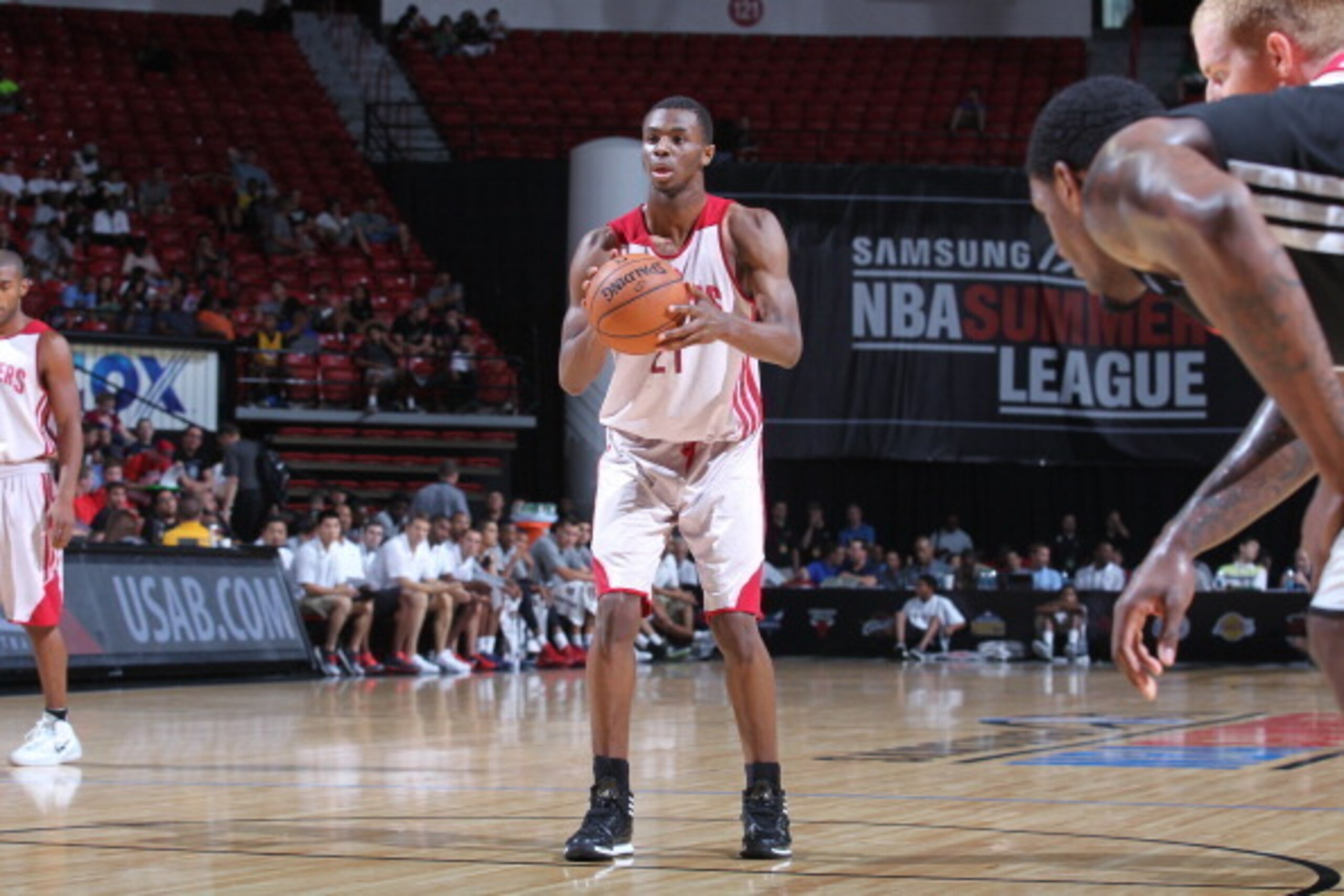 LAS VEGAS, NV - JULY 17: Andrew Wiggins #21 of the Cleveland Cavaliers shoots a free throw against the Houston Rockets at the Samsung NBA Summer League 2014 on July 17, 2014 at the Thomas & Mack Center in Las Vegas, Nevada. NOTE TO USER: User expressly ac