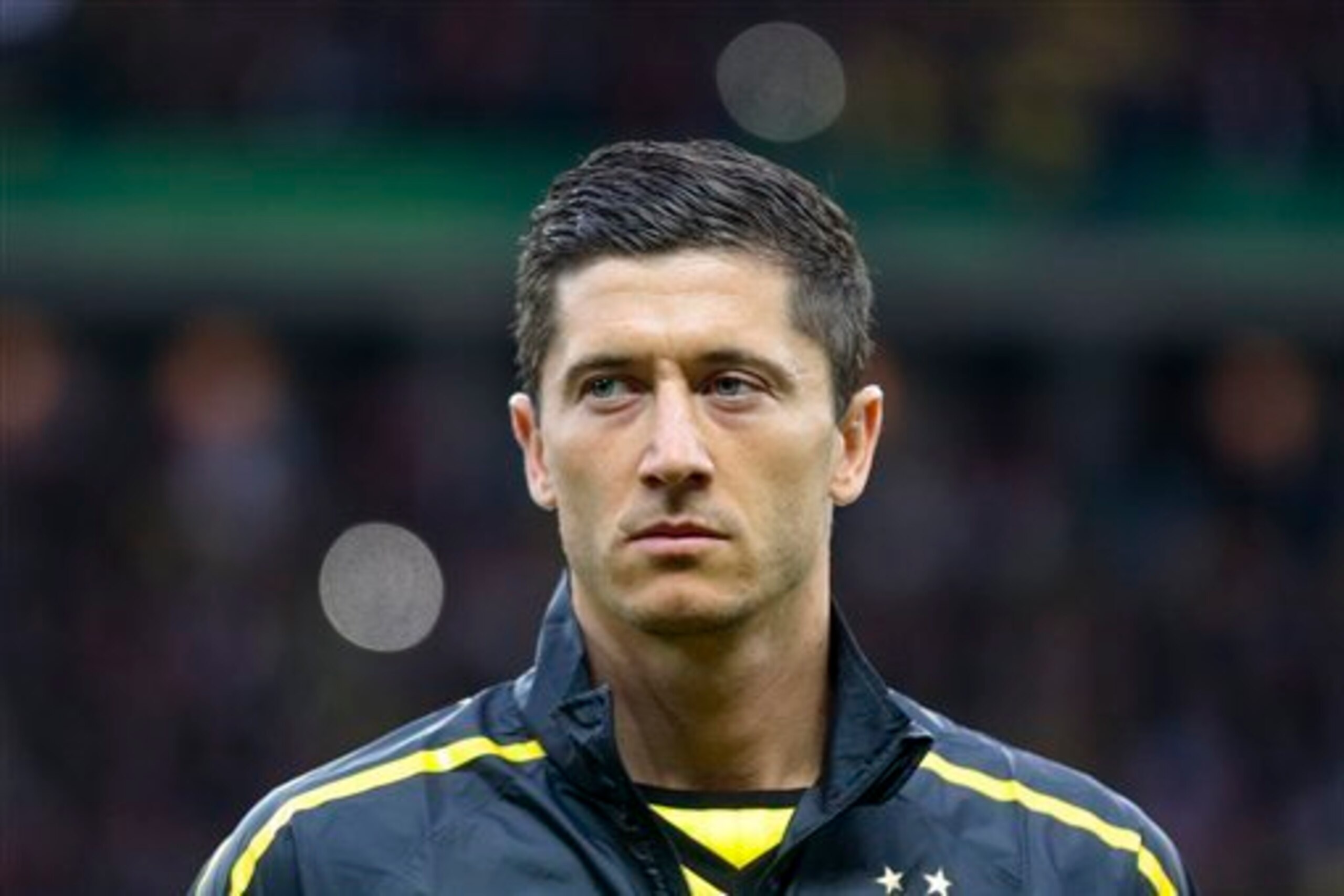 Lewandowski is a great striker, but Gotze's precedent could dampen his expectations.