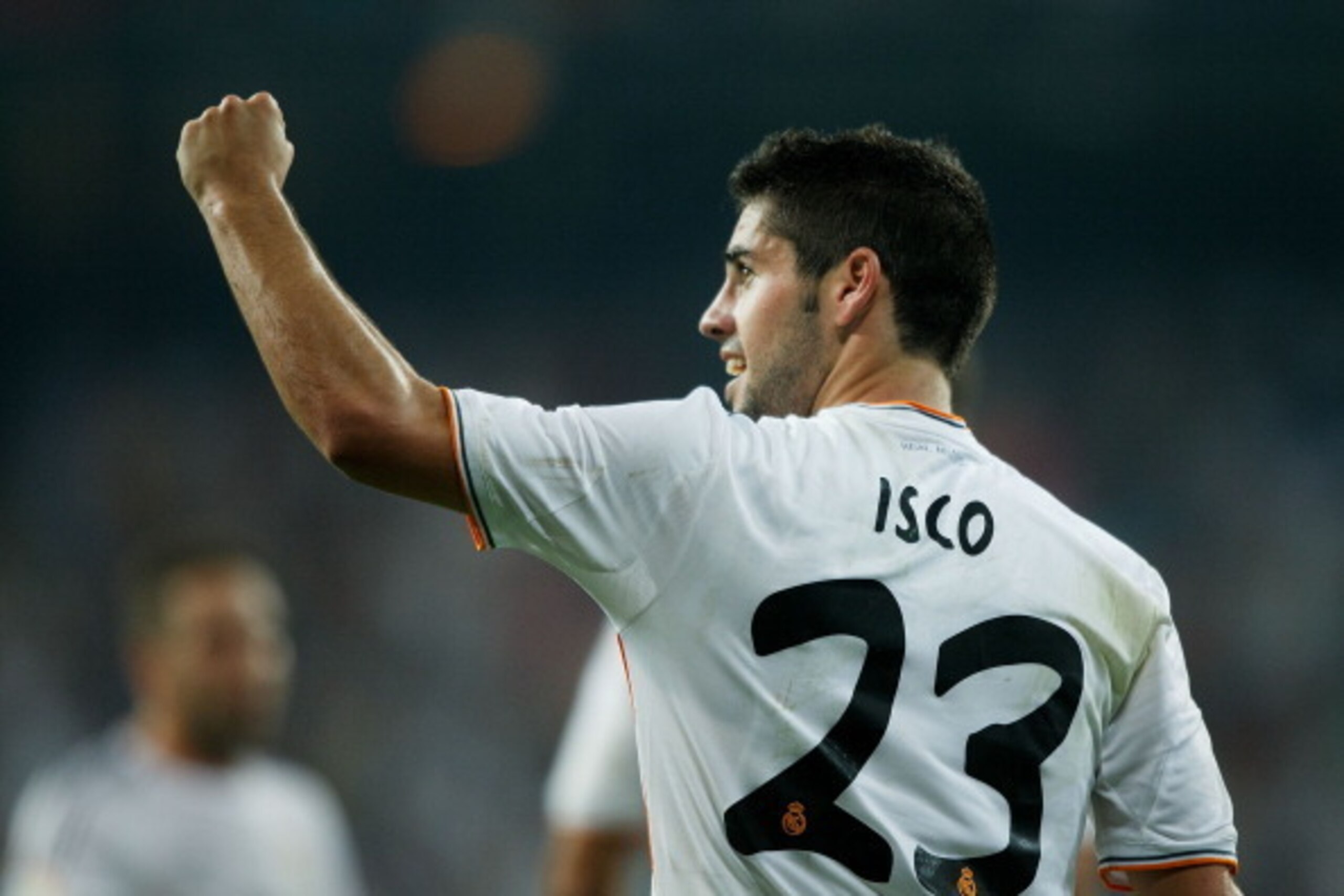MADRID, SPAIN - AUGUST 18:  Francisco Roman Alarcon alias Isco of Real Madrid CF celebrates scoring their second goal during the La Liga match between Real Madrid CF and Real Betis Balompie at Estadio Santiago Bernabeu on August 18, 2013 in Madrid, Spain.