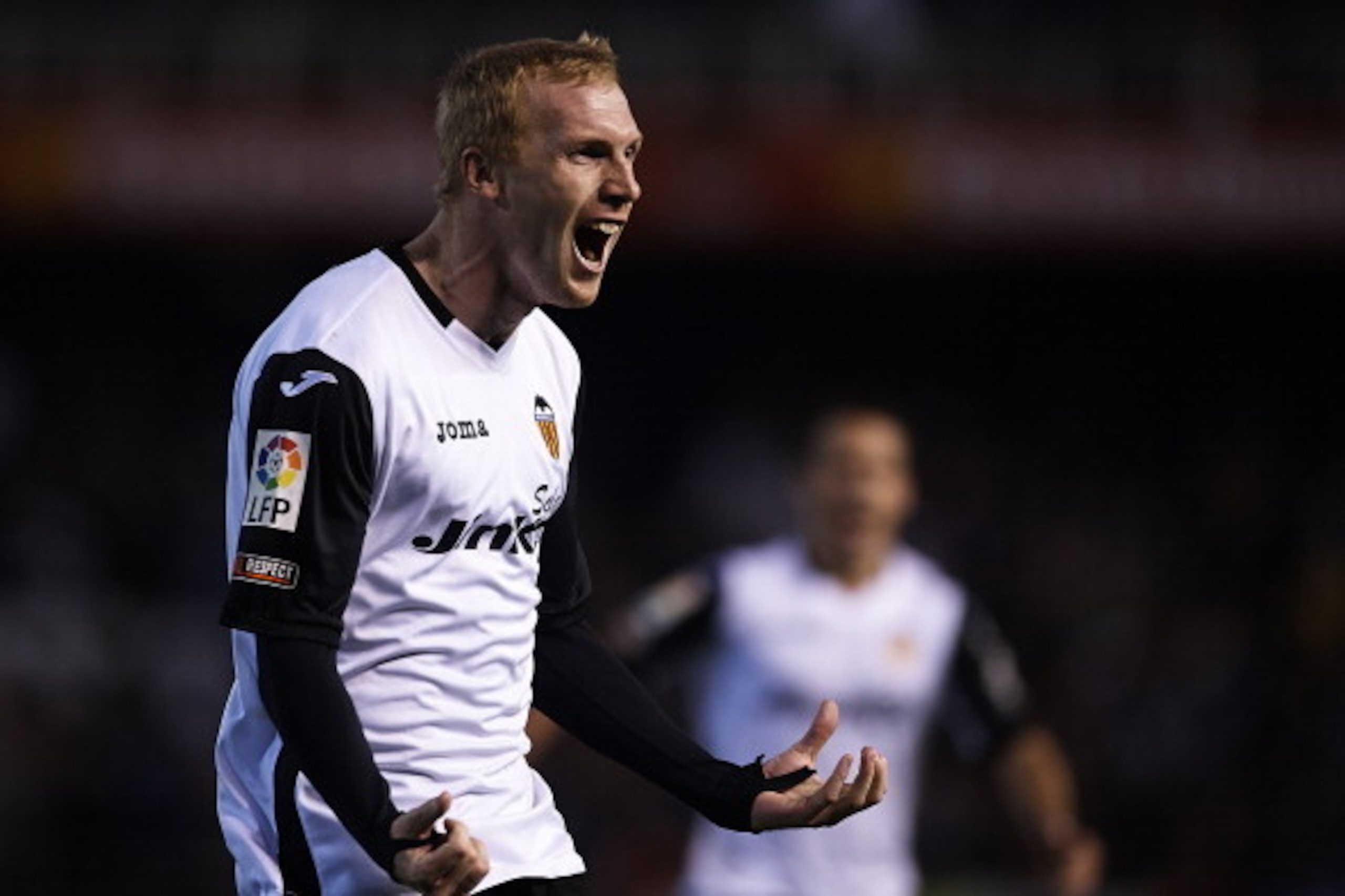 VALENCIA, SPAIN - DECEMBER 22:  Jeremy Mathieu of Valencia celebrates after scoring during the La Liga match between Valencia CF and Real Madrid CF at Estadio Mestalla on December 22, 2013 in Valencia, Spain.  (Photo by Manuel Queimadelos Alonso/Getty Ima