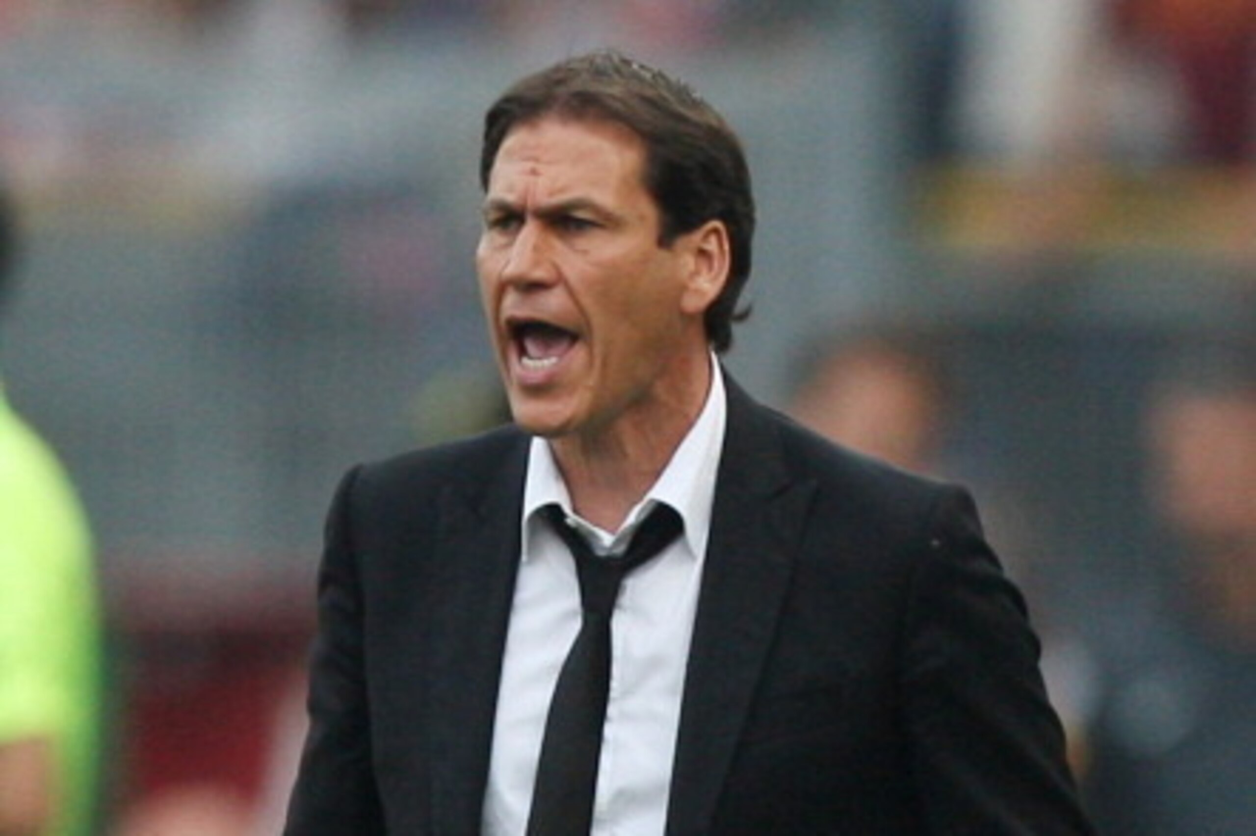 ROME, ITALY - MAY 11: AS Roma head coach Rudi Garcia reacts during the Serie A match between AS Roma and Juventus at Stadio Olimpico on May 11, 2014 in Rome, Italy.  (Photo by Paolo Bruno/Getty Images)