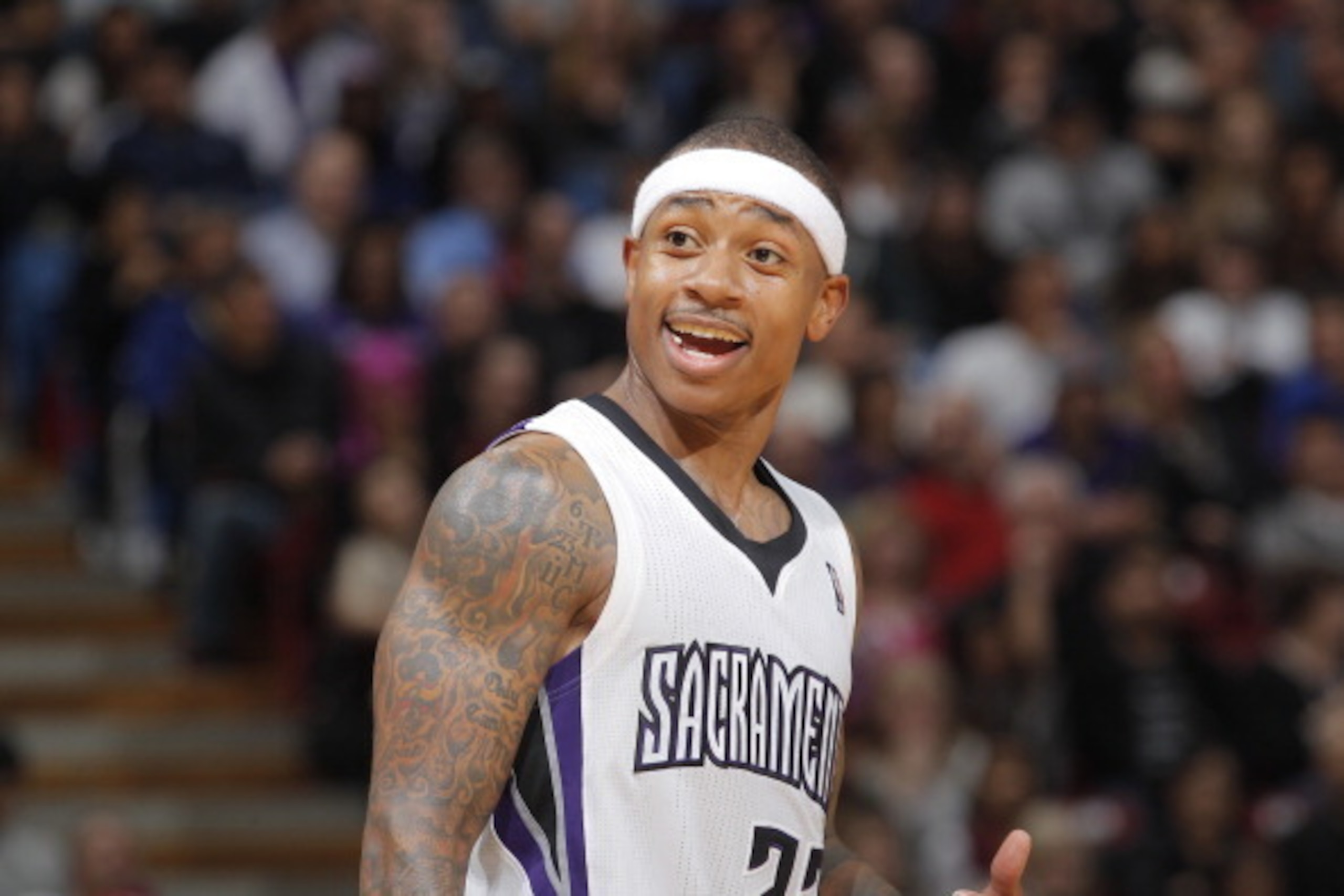 SACRAMENTO, CA - JANUARY 29: Isaiah Thomas #22 of the Sacramento Kings in a game against the Memphis Grizzlies on January 29, 2014 at Sleep Train Arena in Sacramento, California. NOTE TO USER: User expressly acknowledges and agrees that, by downloading an SACRAMENTO, CA - JANUARY 29: Isaiah Thomas #22 of the Sacramento Kings in a game against the Memphis Grizzlies on January 29, 2014 at Sleep Train Arena in Sacramento, California. NOTE TO USER: User expressly acknowledges and agrees that, by downloading an