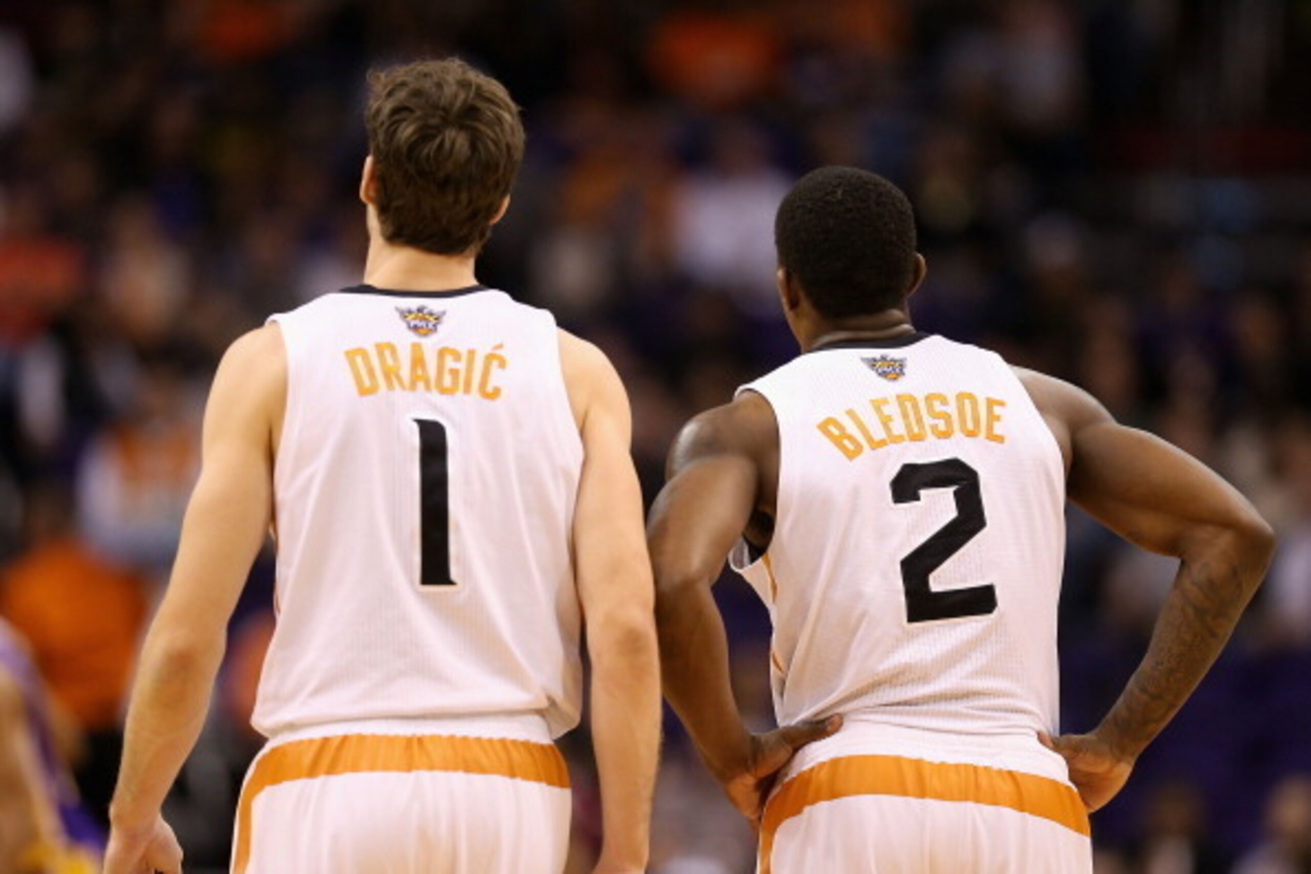 PHOENIX, AZ - DECEMBER 23:  Goran Dragic #1 and Eric Bledsoe #2 of the Phoenix Suns during the NBA game against the Los Angeles Lakers at US Airways Center on December 23, 2013 in Phoenix, Arizona.  NOTE TO USER: User expressly acknowledges and agrees tha