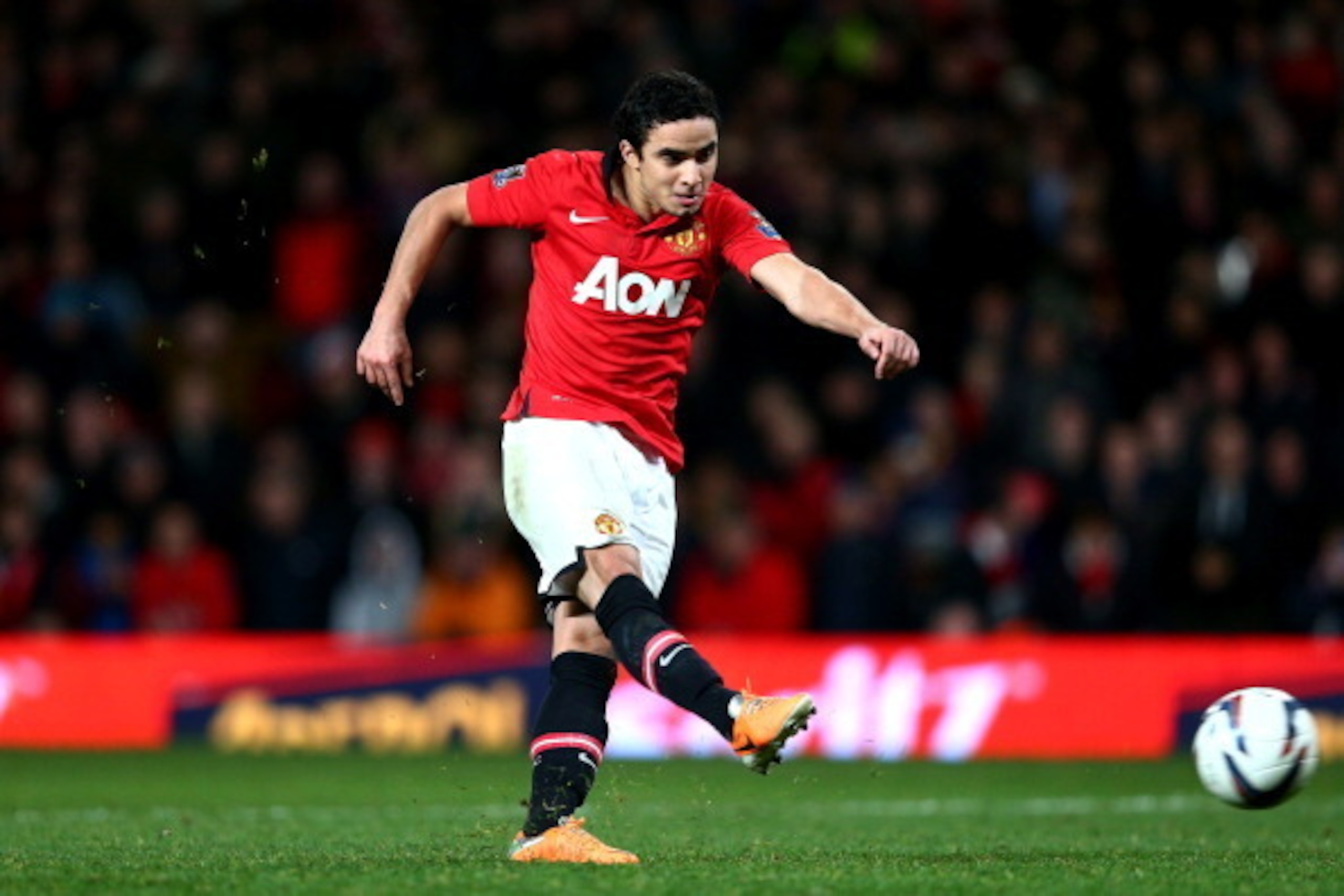 MANCHESTER, ENGLAND - JANUARY 22:  Rafael Da Silva of Manchester United misses with his penalty attempt during the Capital One Cup semi final, second leg match between Manchester United and Sunderland at Old Trafford on January 22, 2014 in Manchester, Eng