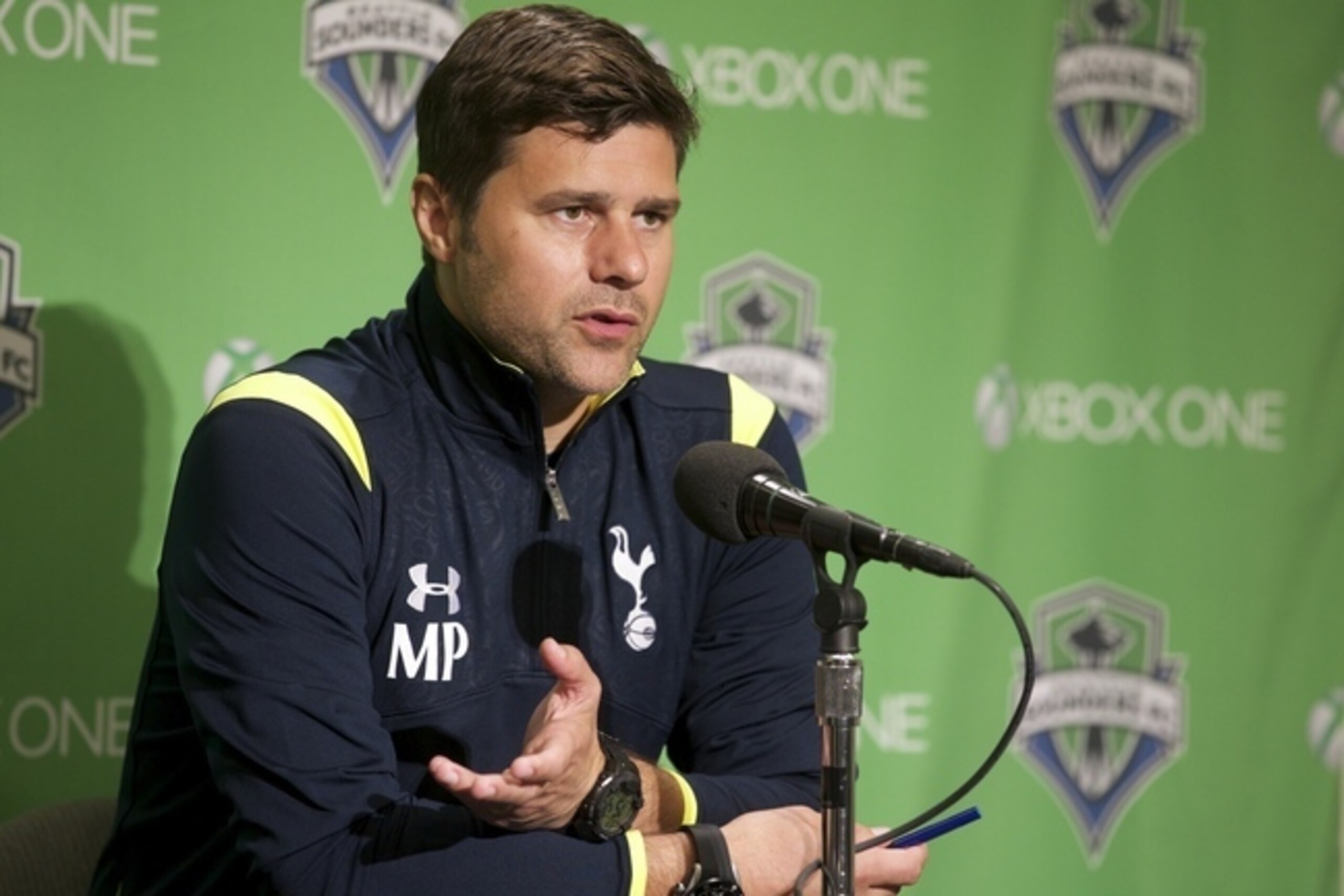 We still have only one picture of Mauricio Pochettino in Tottenham colours available to us, so here it is again.