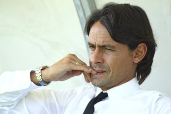 MILAN, ITALY - SEPTEMBER 09:  New coach of AC Milan juvenile Filippo Inzaghi looks on before the juvenile match between AC Milan and Bologna FC on September 9, 2012 in Milan, Italy.  (Photo by Marco Luzzani/Getty Images)
