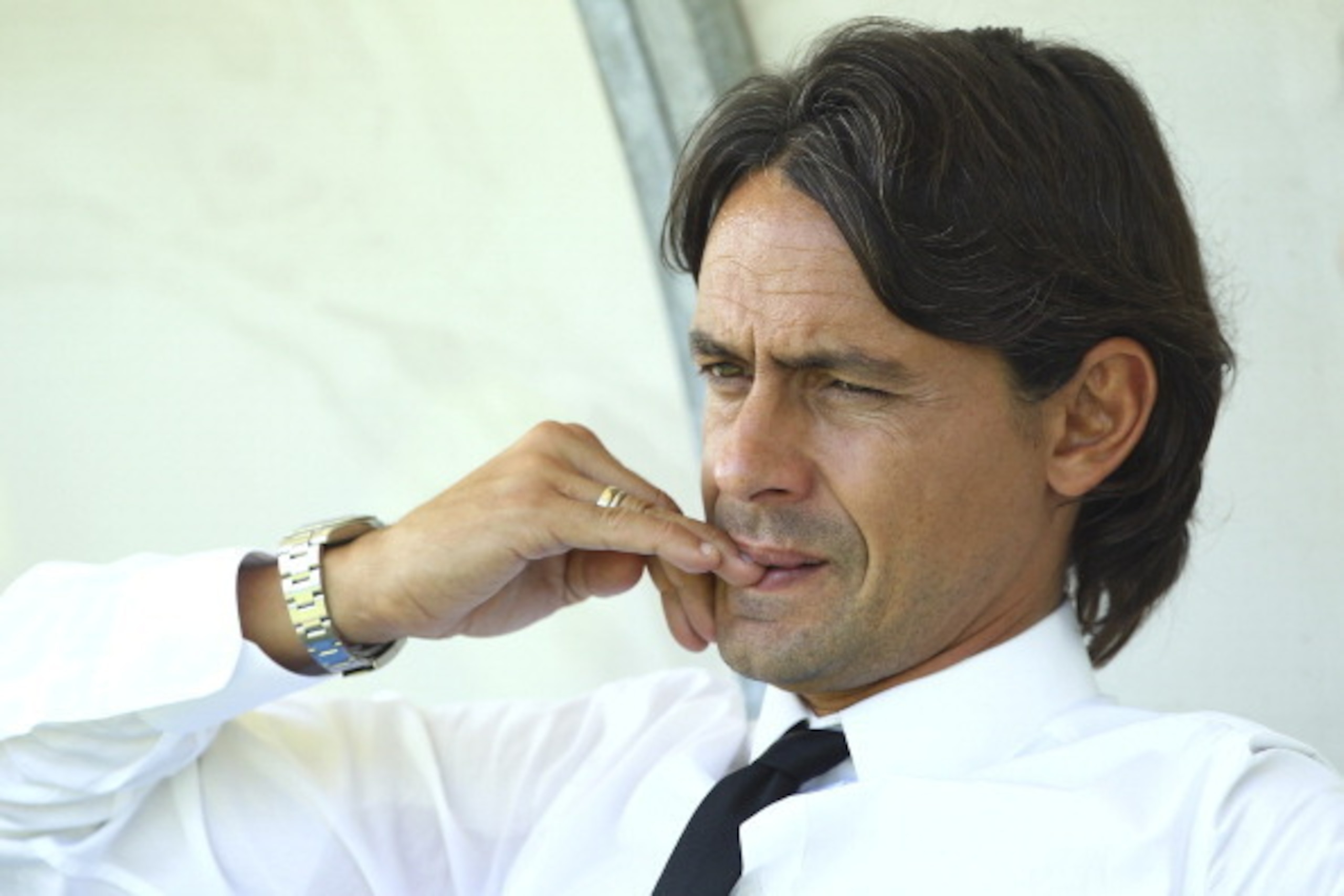 MILAN, ITALY - SEPTEMBER 09: New coach of AC Milan juvenile Filippo Inzaghi looks on before the juvenile match between AC Milan and Bologna FC on September 9, 2012 in Milan, Italy. (Photo by Marco Luzzani/Getty Images) MILAN, ITALY - SEPTEMBER 09: New coach of AC Milan juvenile Filippo Inzaghi looks on before the juvenile match between AC Milan and Bologna FC on September 9, 2012 in Milan, Italy. (Photo by Marco Luzzani/Getty Images)