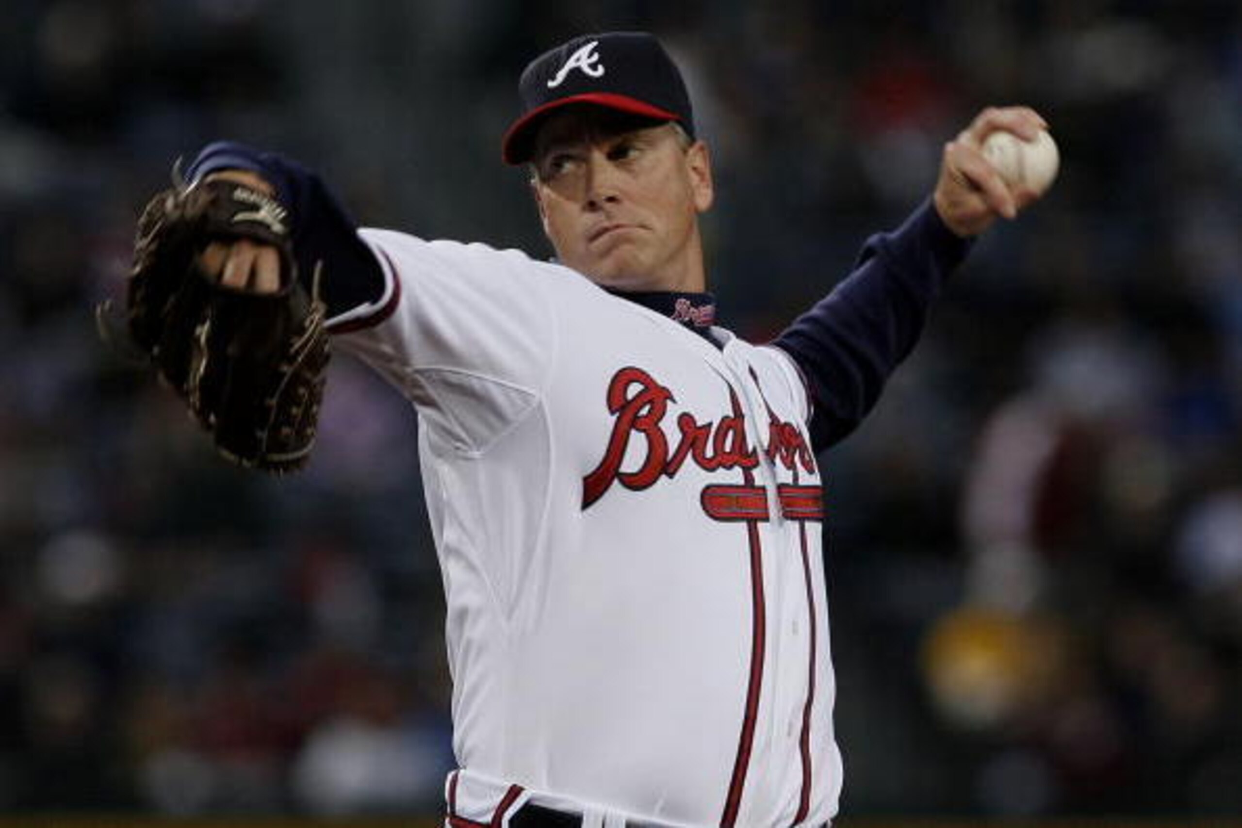 ATLANTA - MARCH 31: Pitcher Tom Glavine #47 of the Atlanta Braves throws a pitch during the game against the Pittsburgh Pirates at Turner Field March 31, 2008 in Atlanta, Georgia.  (Photo by Mike Zarrilli/Getty Images)