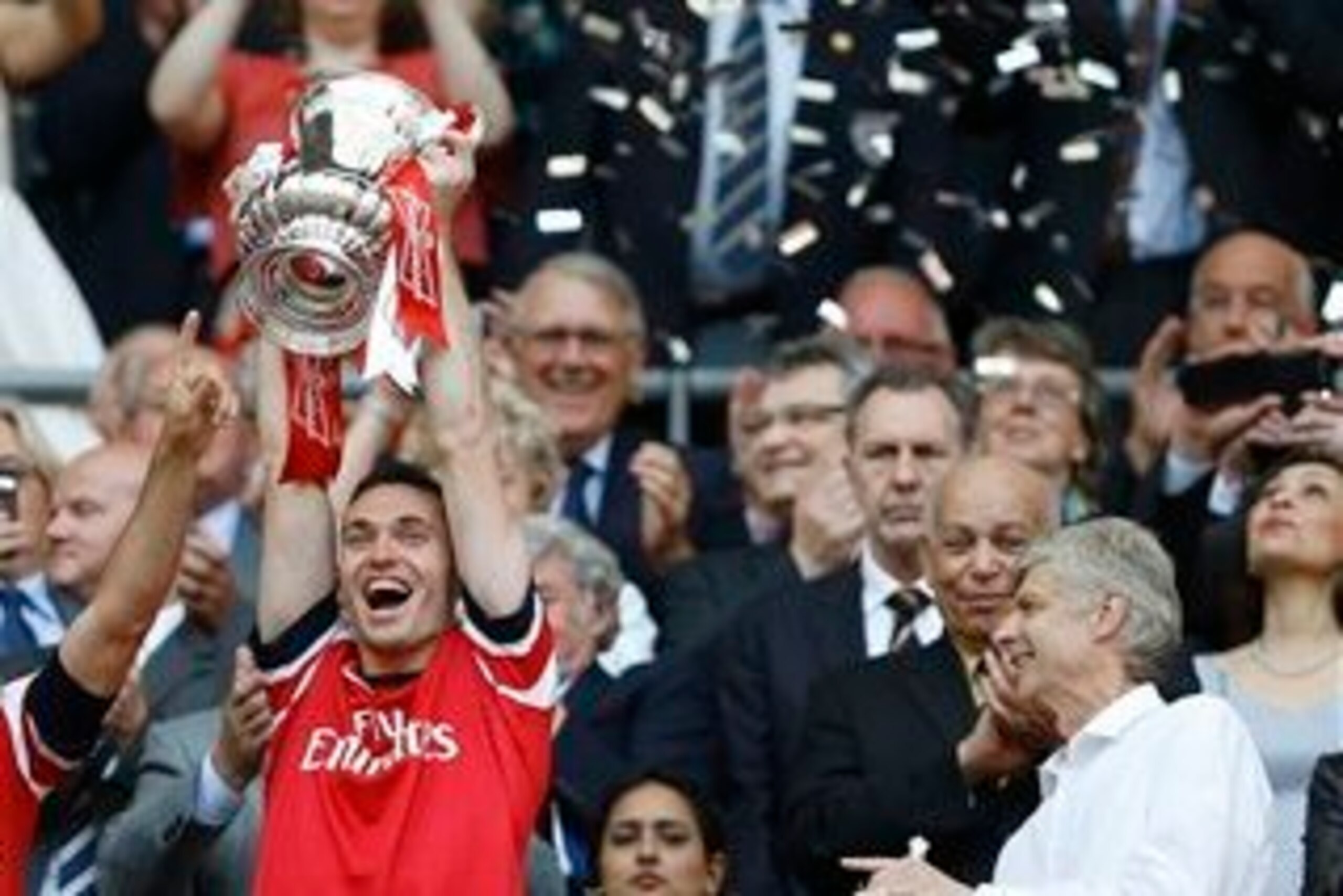 If Barcelona capture Thomas Vermaelen, Marc Bartra's first-team options are diminished further.