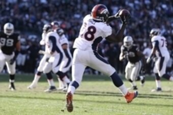 Dec 29, 2013; Oakland, CA, USA; Denver Broncos running back Montee Ball (28) catches the ball against the Oakland Raiders during the second quarter at O.co Coliseum. Mandatory Credit: Kelley L Cox-USA TODAY Sports