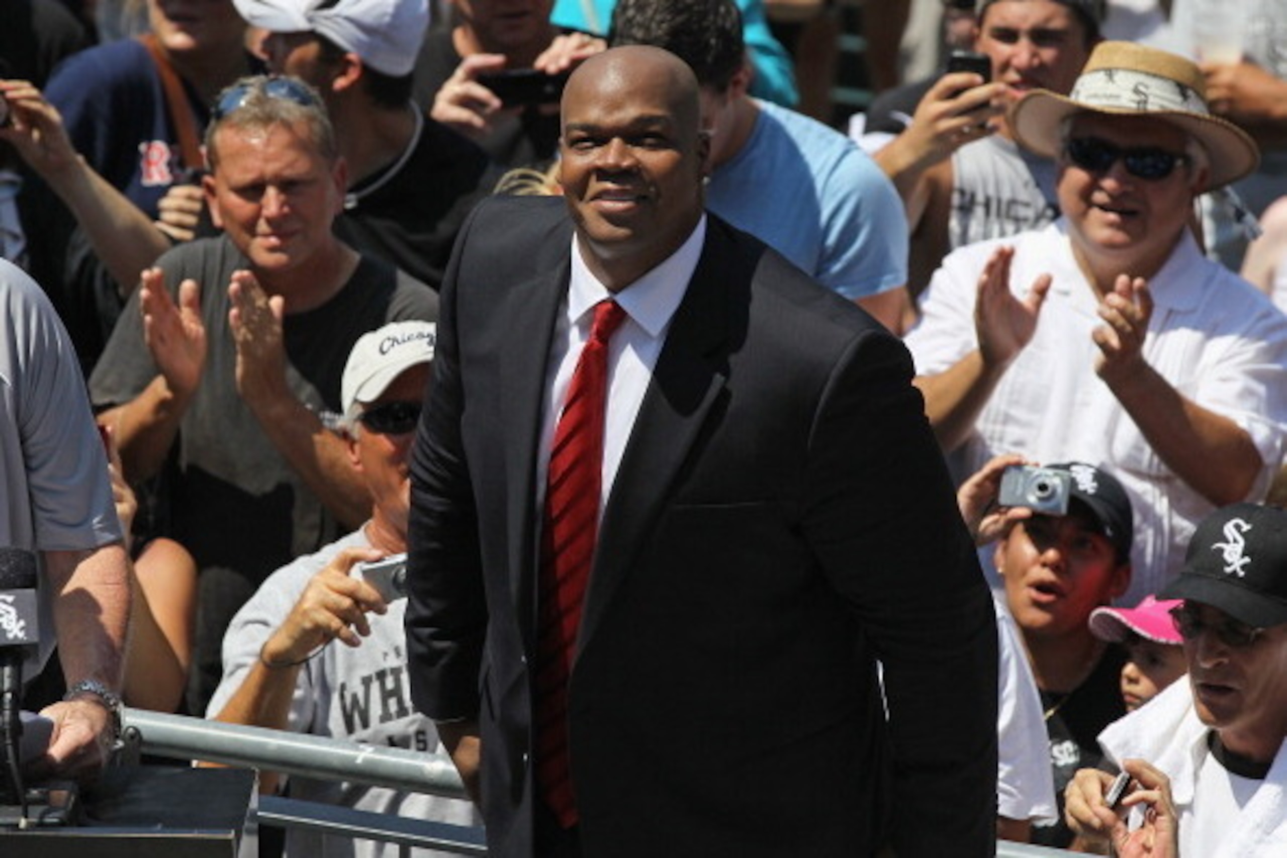 CHICAGO, IL - JULY 31: Former player Frank Thomas of the Chicago White Sox is introduced to the crowd during a statue ceremony before a game between the White Sox and the Boston Red Sox at U.S. Cellular Field on July 31, 2011 in Chicago, Illinois.  (Photo