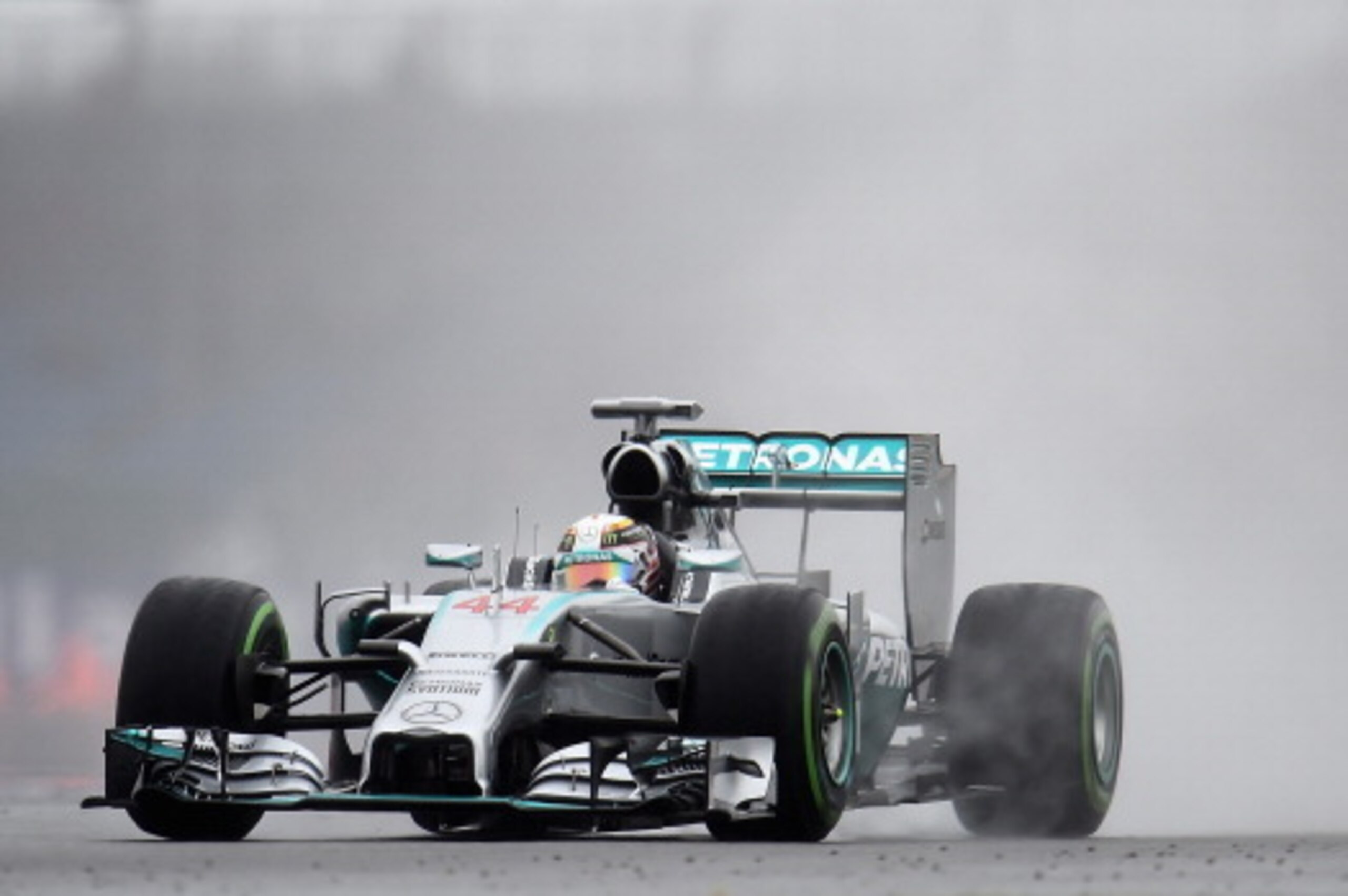 NORTHAMPTON, ENGLAND - JULY 05:  Lewis Hamilton of Great Britain and Mercedes GP drives during final practice ahead of the British Formula One Grand Prix at Silverstone Circuit on July 5, 2014 in Northampton, United Kingdom.  (Photo by Christopher Lee/Get