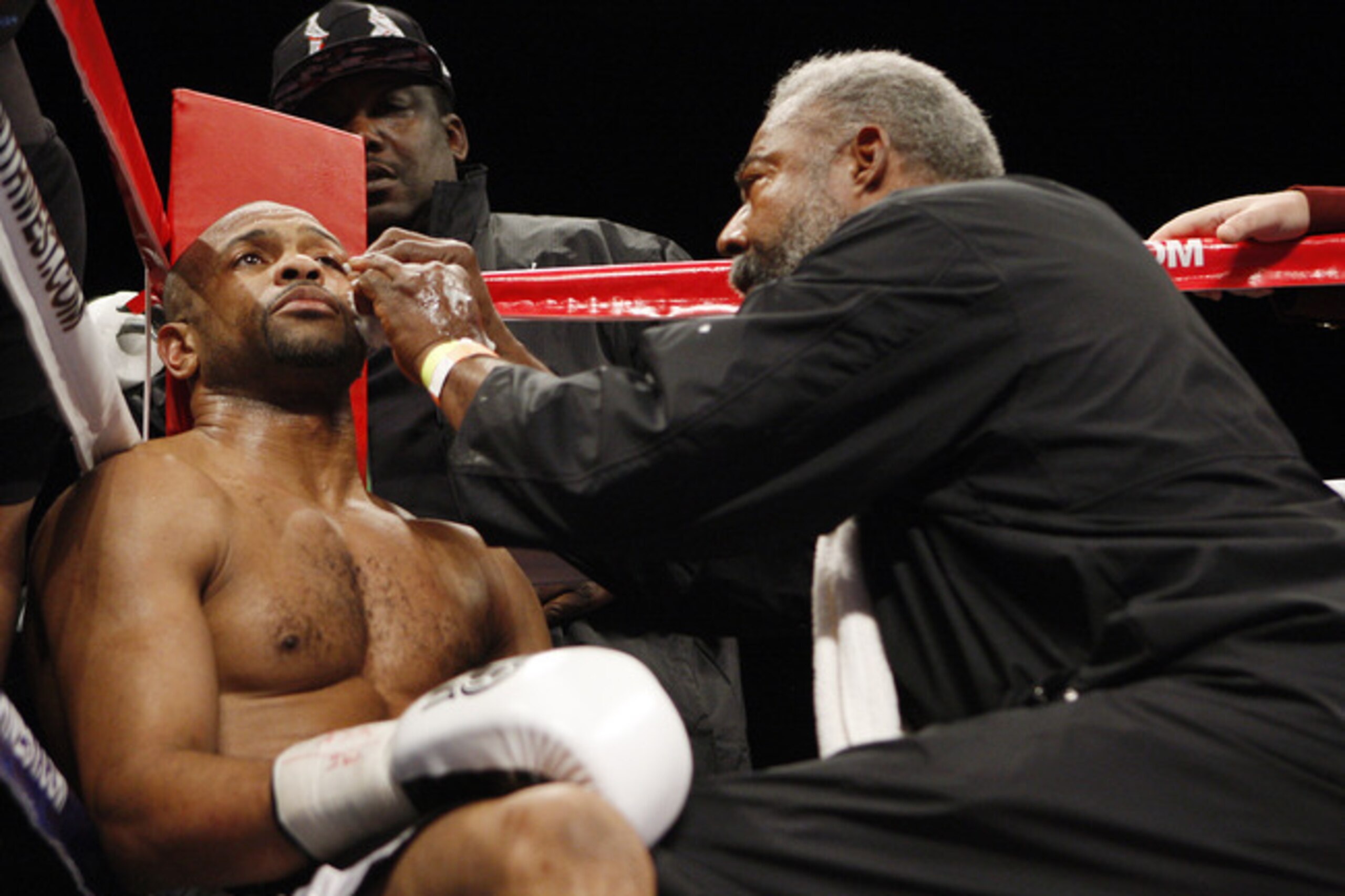 Jones lost his last high-profile bout to Hopkins in 2010.