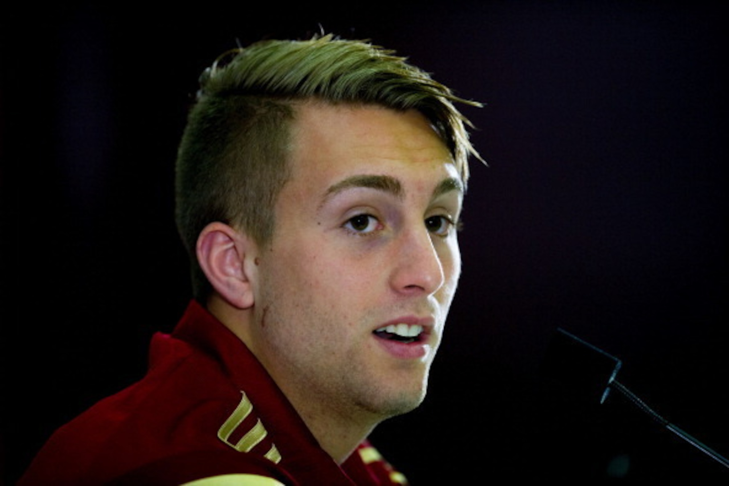 LAS ROZAS DE MADRID, SPAIN - MAY 27: Gerard Deulofeu of Spain faces the media during a press conference at Ciudad del Futbol on May 27, 2014 in Las Rozas de Madrid, Spain. (Photo by David Ramos/Getty Images) LAS ROZAS DE MADRID, SPAIN - MAY 27: Gerard Deulofeu of Spain faces the media during a press conference at Ciudad del Futbol on May 27, 2014 in Las Rozas de Madrid, Spain. (Photo by David Ramos/Getty Images)