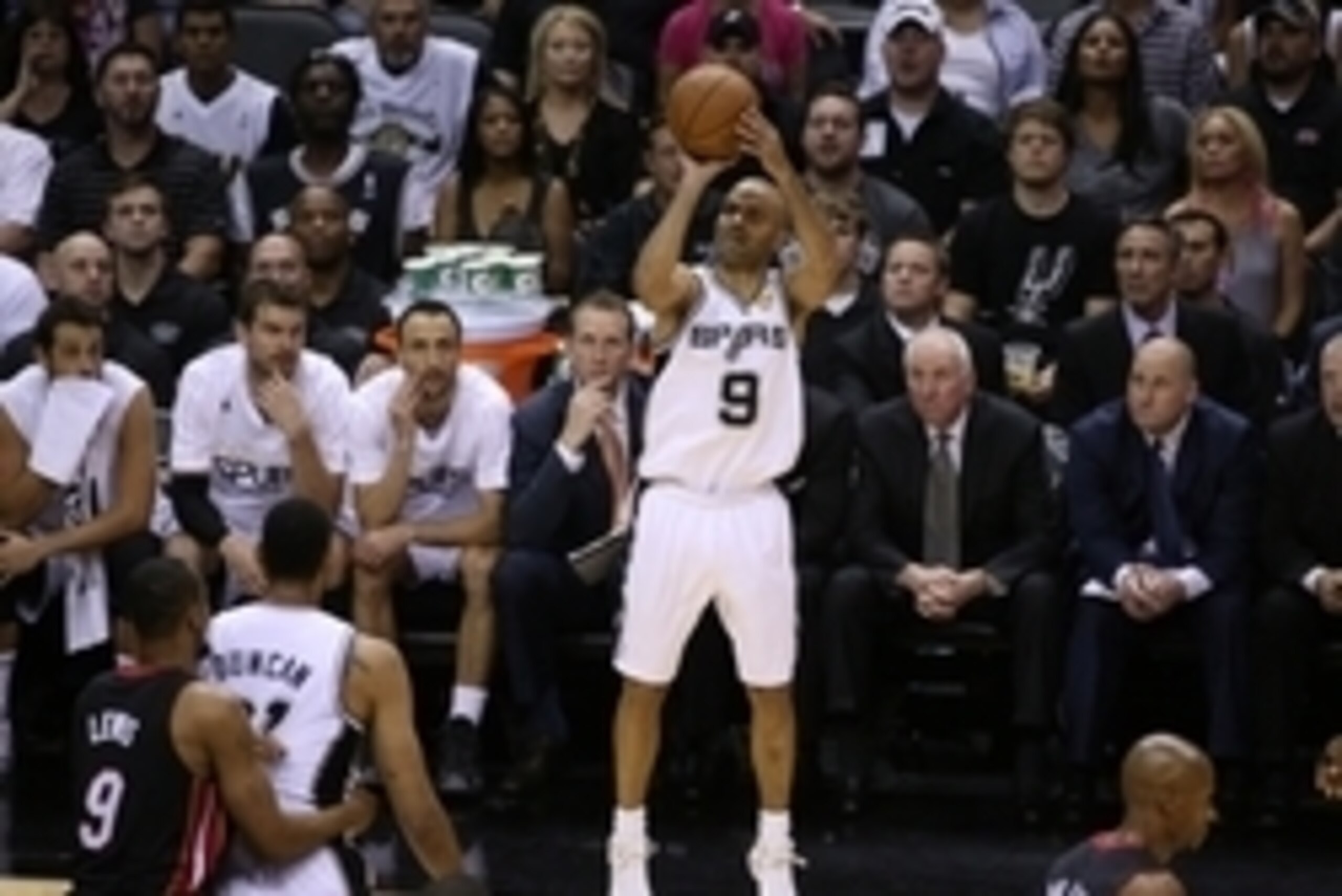 Jun 15, 2014; San Antonio, TX, USA; San Antonio Spurs guard Tony Parker (9) shoots against the Miami Heat in game five of the 2014 NBA Finals at AT&T Center. Mandatory Credit: Soobum Im-USA TODAY Sports Jun 15, 2014; San Antonio, TX, USA; San Antonio Spurs guard Tony Parker (9) shoots against the Miami Heat in game five of the 2014 NBA Finals at AT&T Center. Mandatory Credit: Soobum Im-USA TODAY Sports