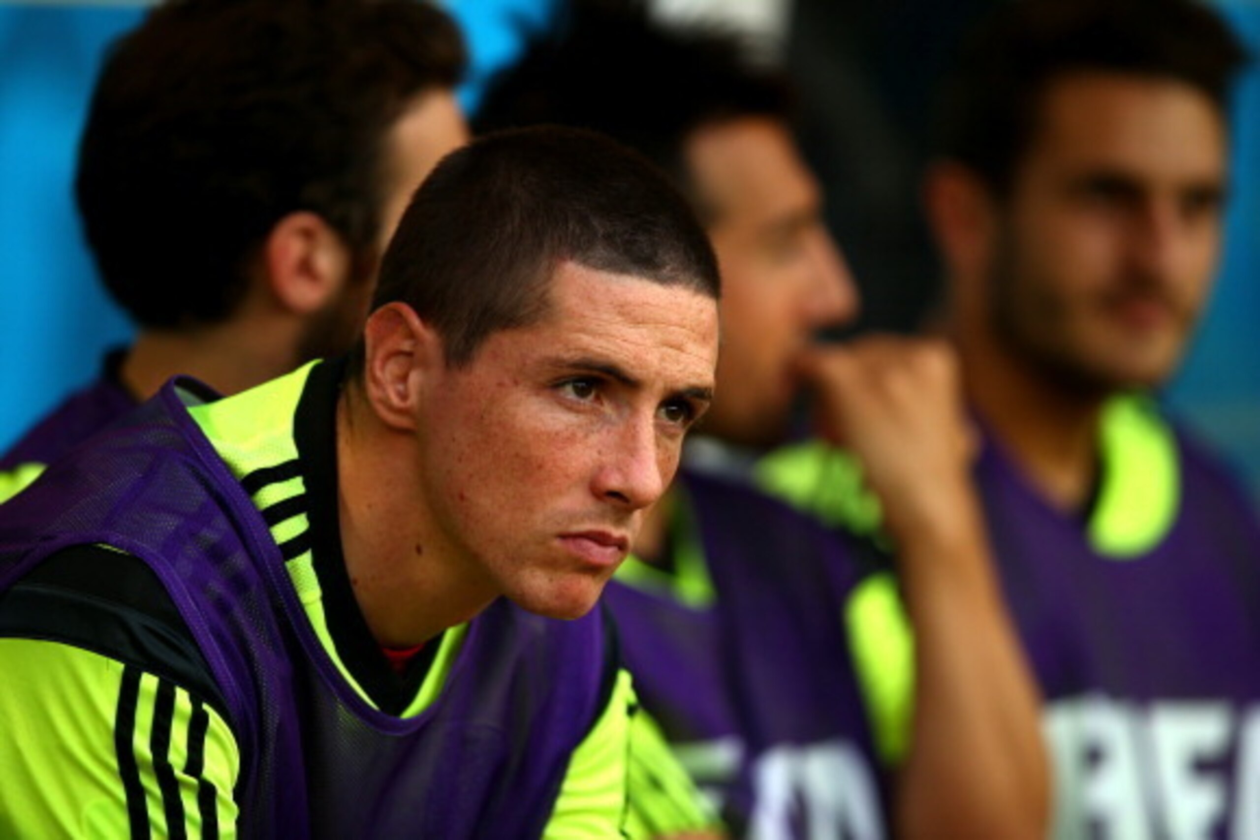 RIO DE JANEIRO, BRAZIL - JUNE 18: Fernando Torres of Spain looks on from the bench during the 2014 FIFA World Cup Brazil Group B match between Spain and Chile at Maracana on June 18, 2014 in Rio de Janeiro, Brazil.  (Photo by Clive Rose/Getty Images)