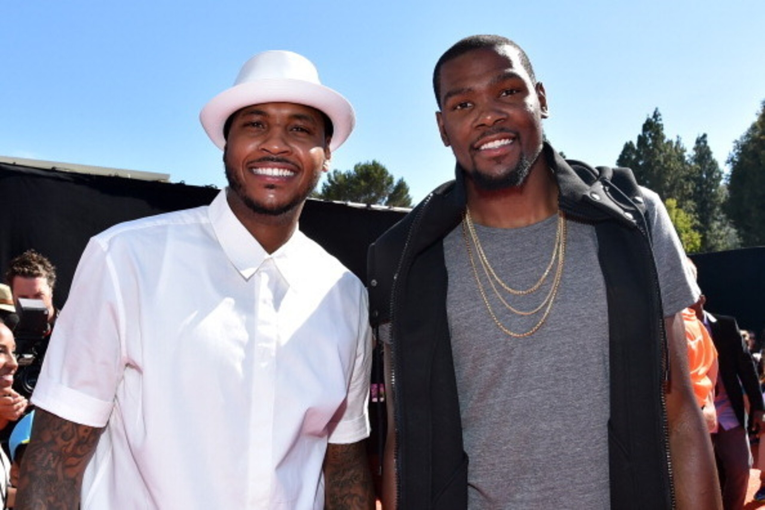 LOS ANGELES, CA - JULY 17:  NBA players Carmelo Anthony (L) and Kevin Durant attend Nickelodeon Kids' Choice Sports Awards 2014 at UCLA's Pauley Pavilion on July 17, 2014 in Los Angeles, California.  (Photo by Alberto E. Rodriguez/Getty Images For Nickelo