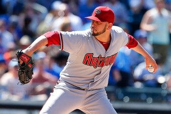 NEW YORK, NY - MAY 25:  Oliver Perez #59 of the Arizona Diamondbacks pitches against the New York Mets during game one of a doubleheader at Citi Field on May 25, 2014 in the Flushing neighborhood of the Queens borough of New York City.  (Photo by Mike Sto