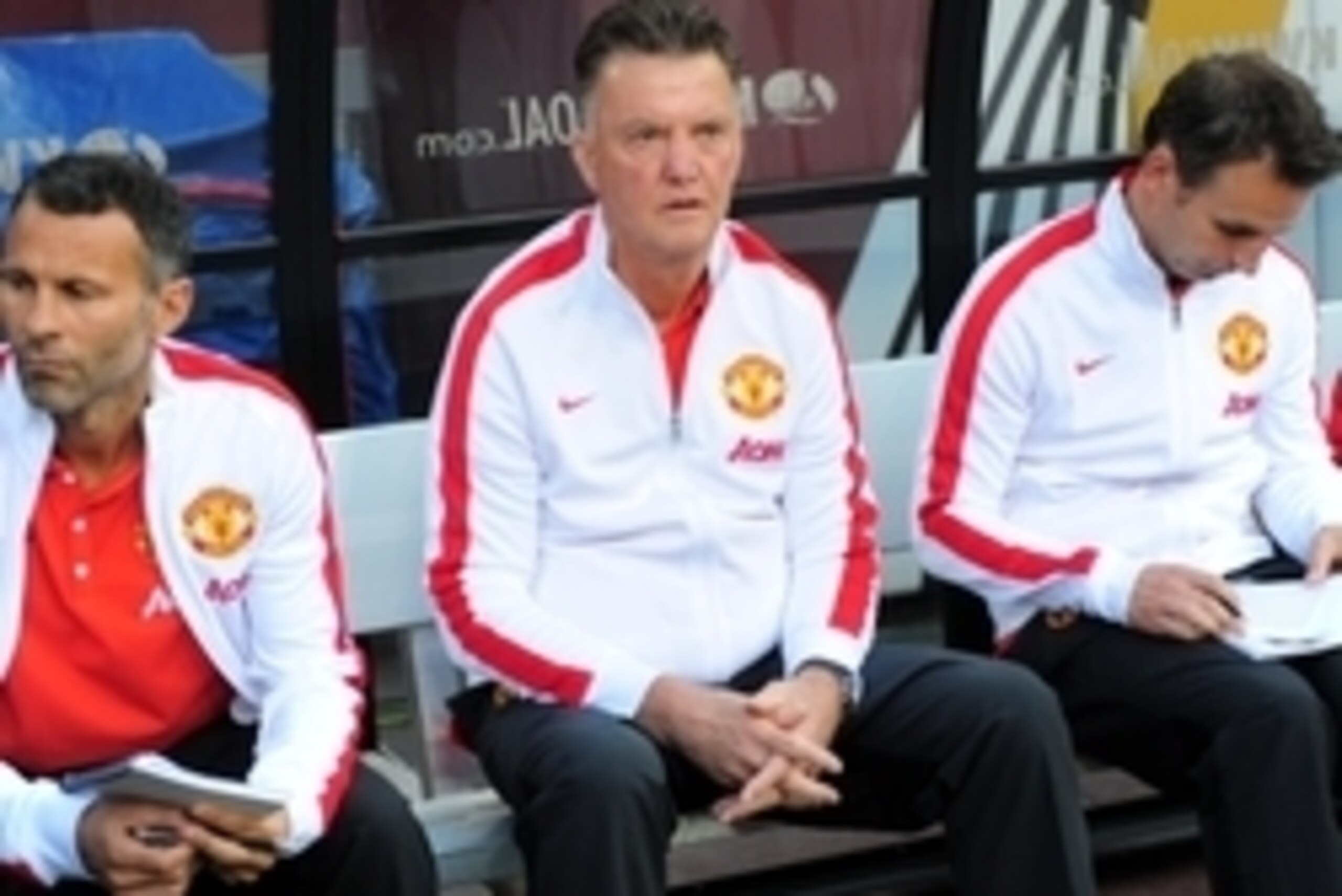 Jul 29, 2014; Landover, MD, USA; Manchester United coach Louis Van Gaal (center) looks on prior to the match against Inter Milan at FedEx Field. Mandatory Credit: Evan Habeeb-USA TODAY Sports Jul 29, 2014; Landover, MD, USA; Manchester United coach Louis Van Gaal (center) looks on prior to the match against Inter Milan at FedEx Field. Mandatory Credit: Evan Habeeb-USA TODAY Sports