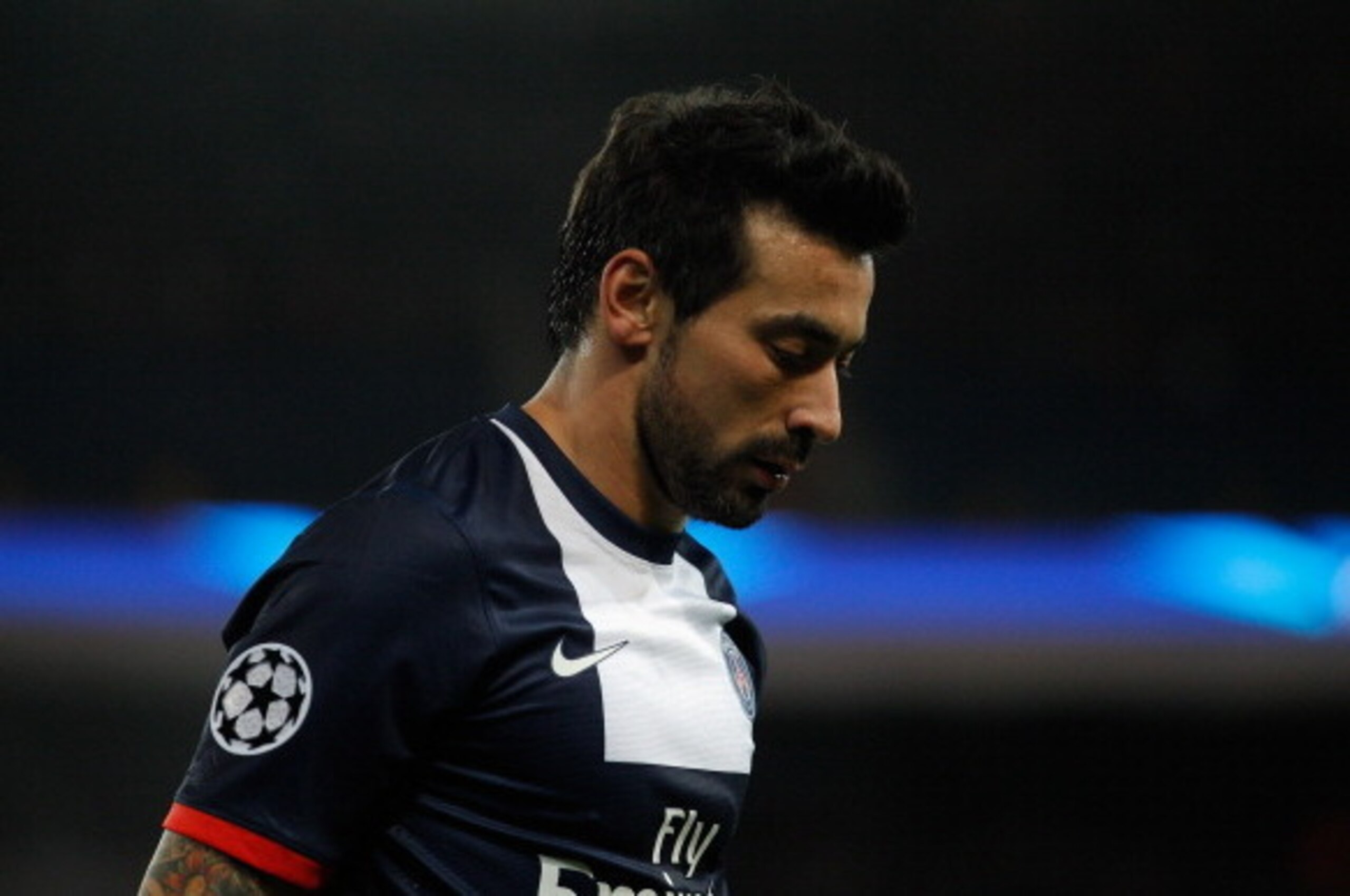 PARIS, FRANCE - NOVEMBER 05:  Ezequiel Lavezzi of PSG in action during the UEFA Champions League Group C match between Paris Saint Germain and RSC Anderlecht at Parc des Princes on November 5, 2013 in Paris, France.  (Photo by Harry Engels/Getty Images)