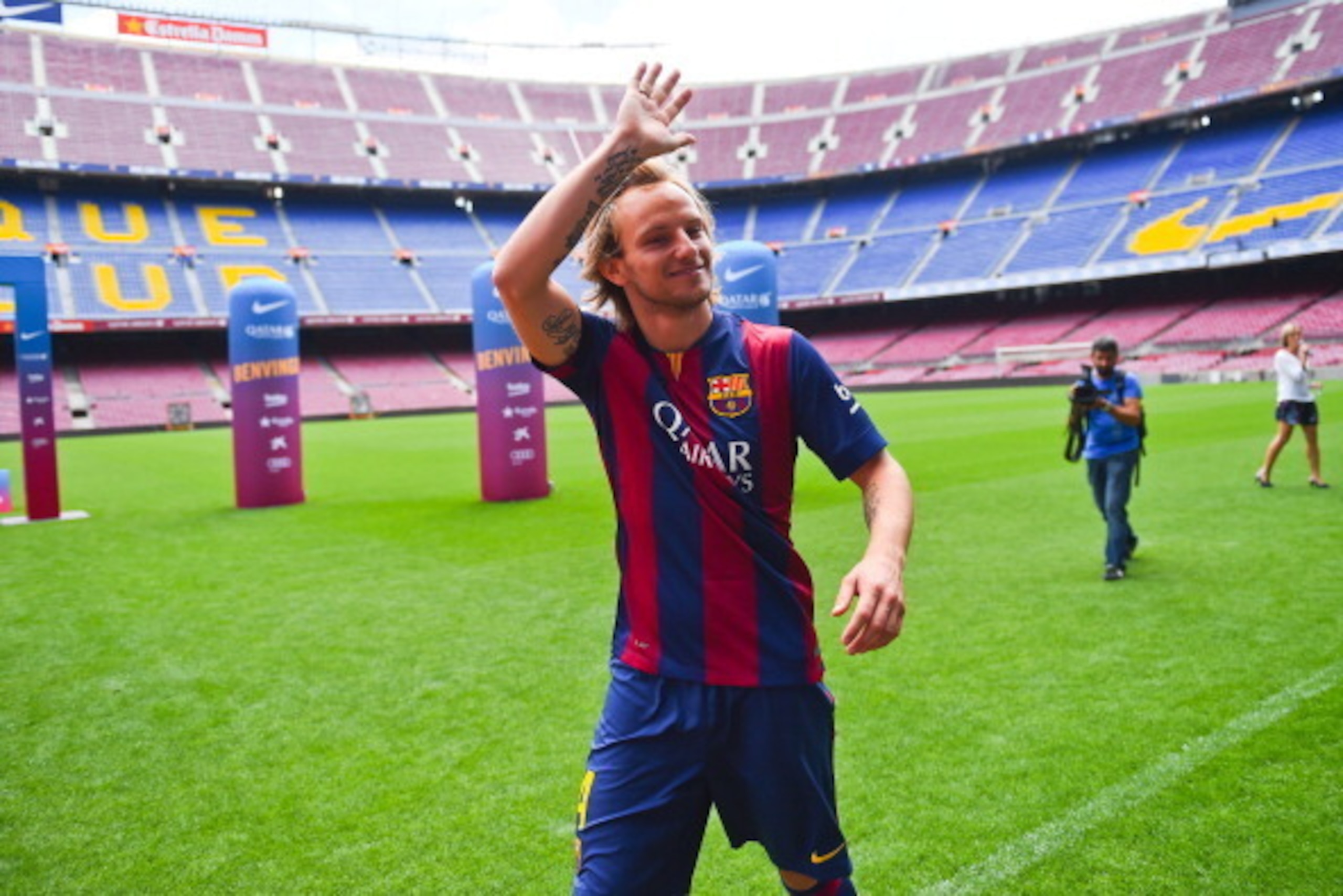 BARCELONA, SPAIN - JULY 01:  Ivan Rakitic poses as a new player for FC Barcelona at the Camp Nou stadium on July 1, 2014 in Barcelona, Spain.  (Photo by David Ramos/Getty Images)