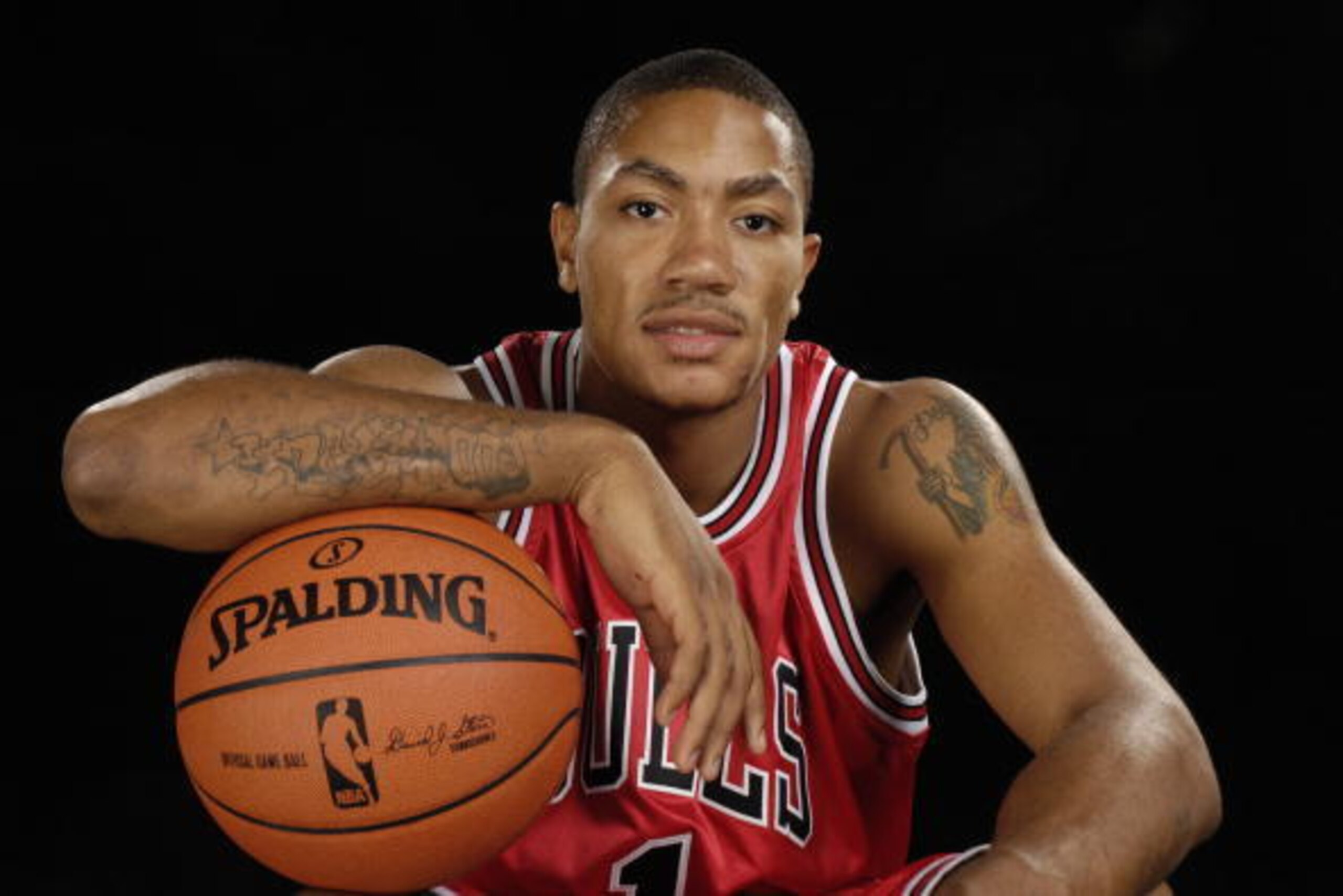 TARRYTOWN, NY - JULY 29:  Derrick Rose #1 of the Chicago Bulls poses for a portrait during the 2008 NBA Rookie Photo Shoot on July 29, 2008 at the MSG Training Facility in Tarrytown, New York. NOTE TO USER: User expressly acknowledges and agrees that, by 