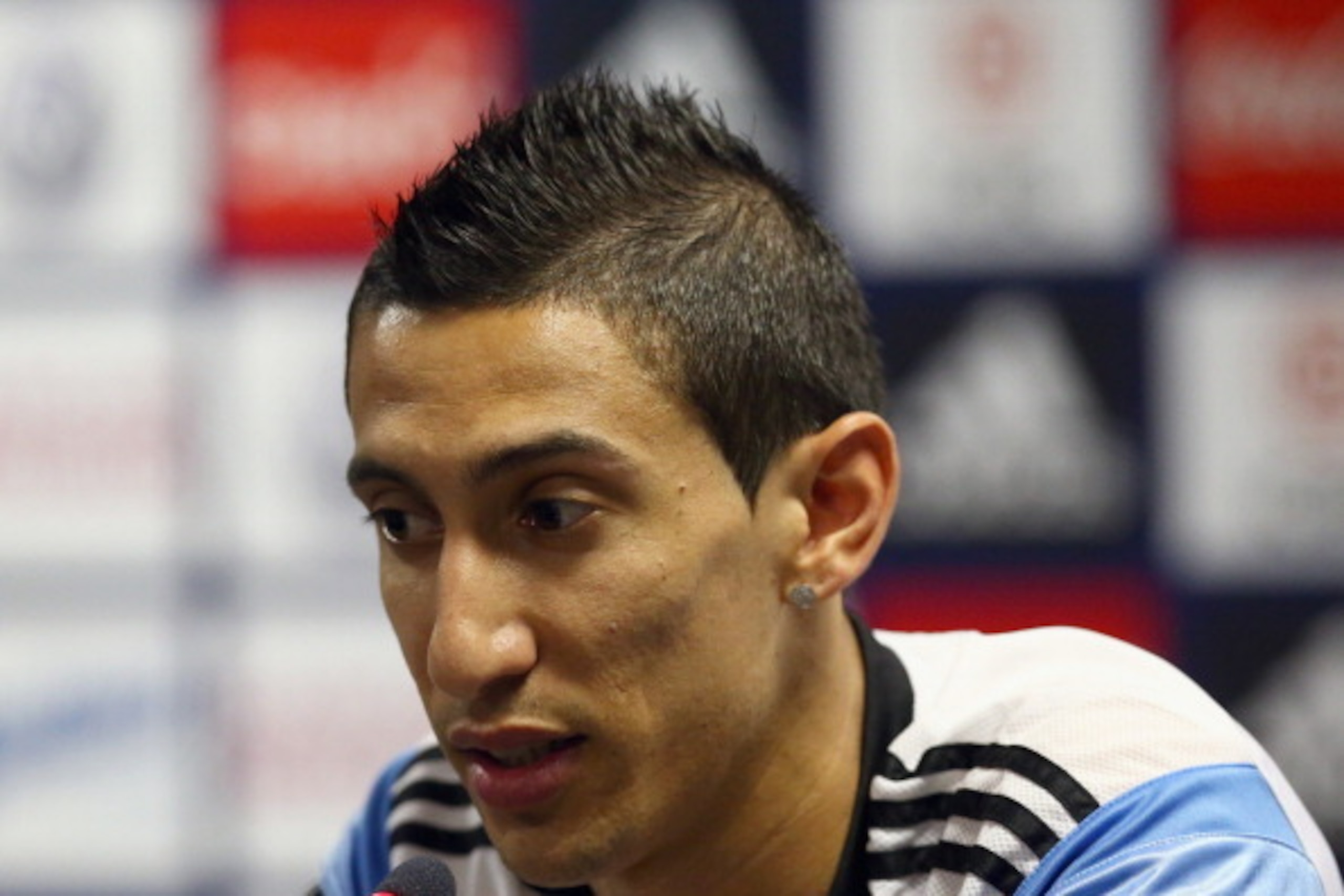 VESPASIANO, BRAZIL - JUNE 22:  Angel Di Maria of Argentina during a press conference at Cidade do Galo on June 22, 2014 in Vespasiano, Brazil.  (Photo by Ronald Martinez/Getty Images)