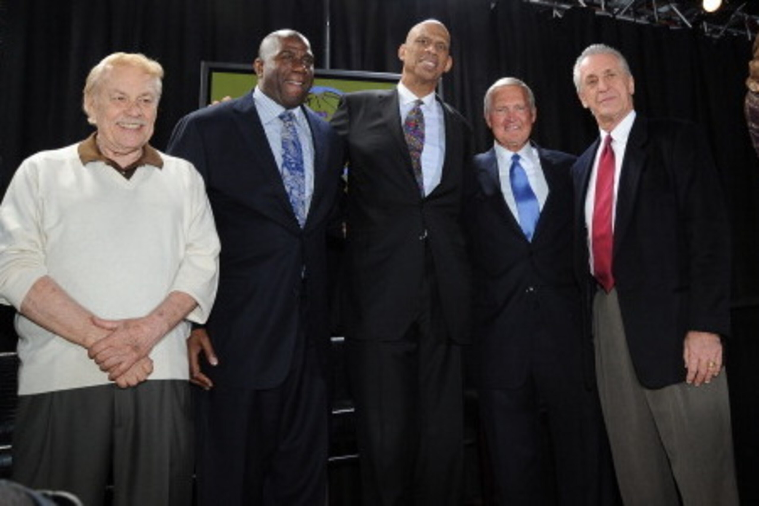 LOS ANGELES - FEBRUARY 17: (L-R) Los Angeles Lakers owner Jerry Buss, Former players Magic Johnson, Kareem Abdul-Jabbar, Jerry West and Pat Riley pose for a photo during a Jerry West Statue Unveiling at the Staples Center as part of the 2011 NBA All-Star 