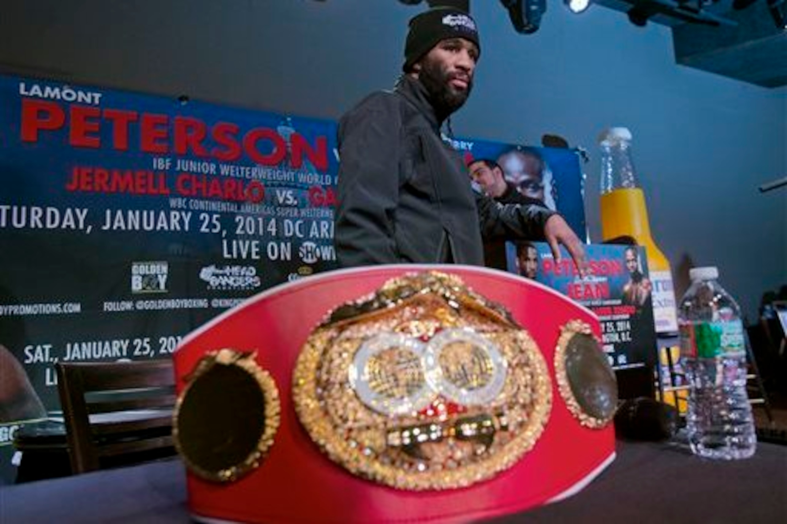 Sanctioning bodies add to boxing's muddled confusion.