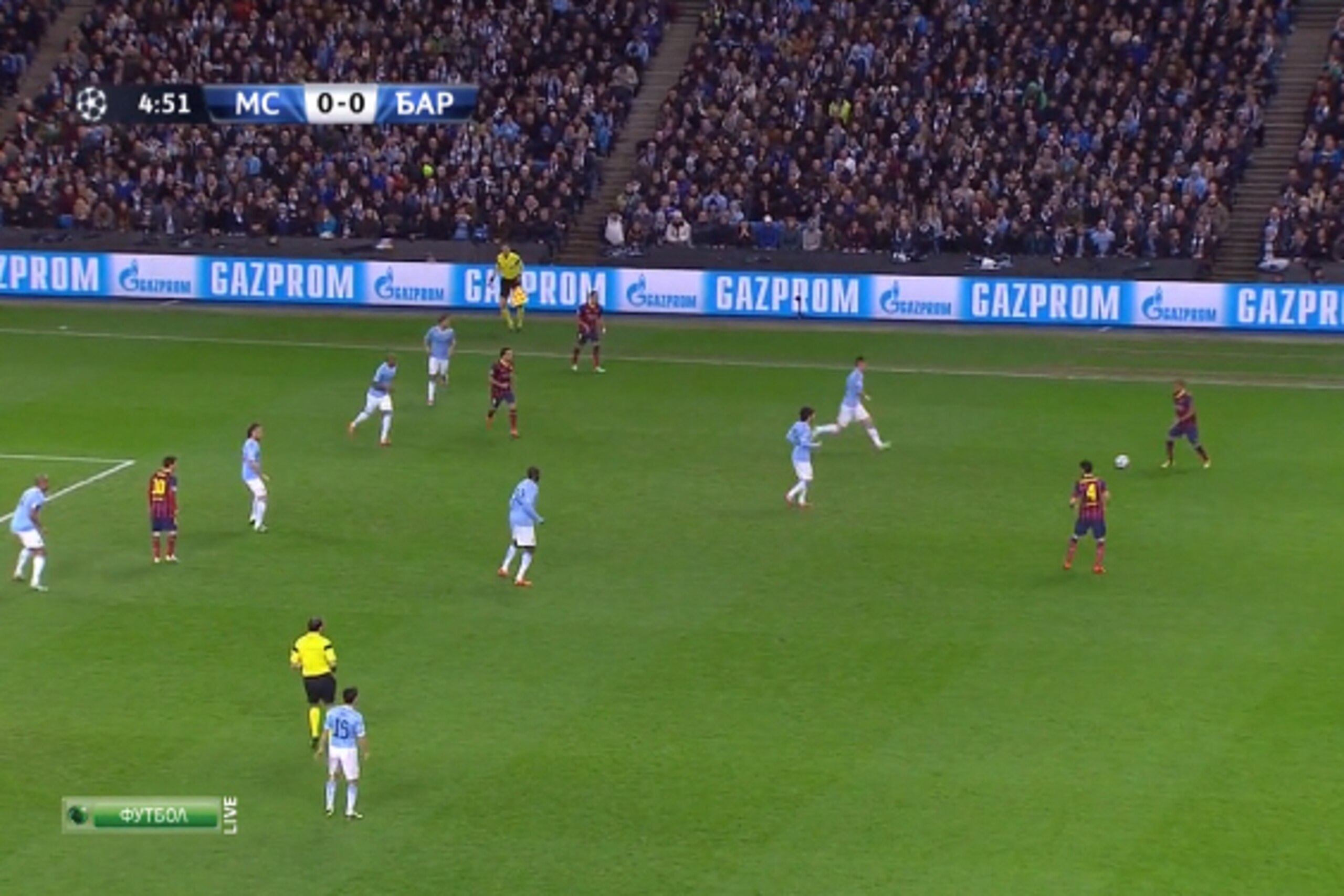 City sit off in zonal marking whilst off the ball.