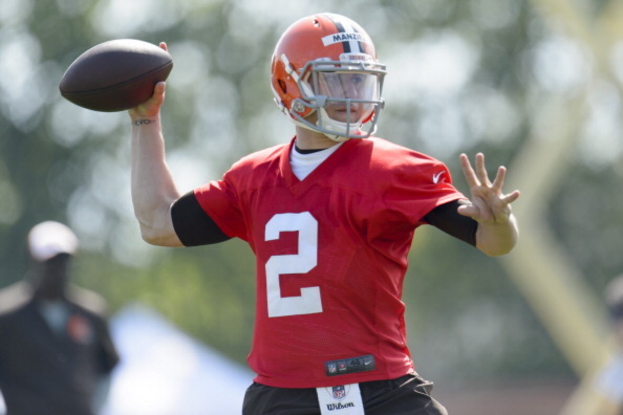BEREA, OH - JULY 26: Rookie quarterback Johnny Manziel #2 of the Cleveland Browns during training camp at the Cleveland Browns training facility on July 26, 2014 in Berea, Ohio. (Photo by Jason Miller/Getty Images) BEREA, OH - JULY 26: Rookie quarterback Johnny Manziel #2 of the Cleveland Browns during training camp at the Cleveland Browns training facility on July 26, 2014 in Berea, Ohio. (Photo by Jason Miller/Getty Images)