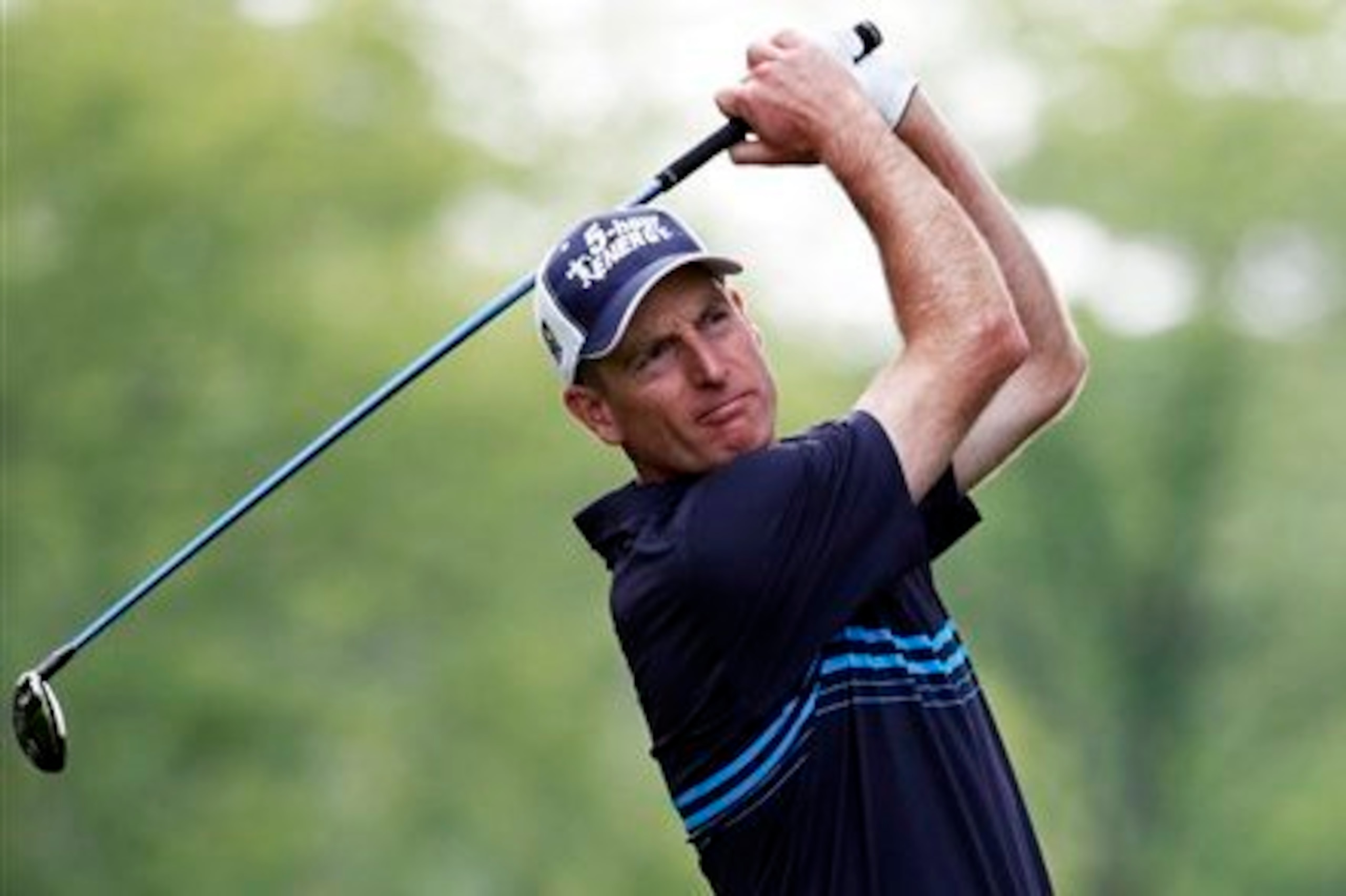 Jim Furyk playing tough at PGA.