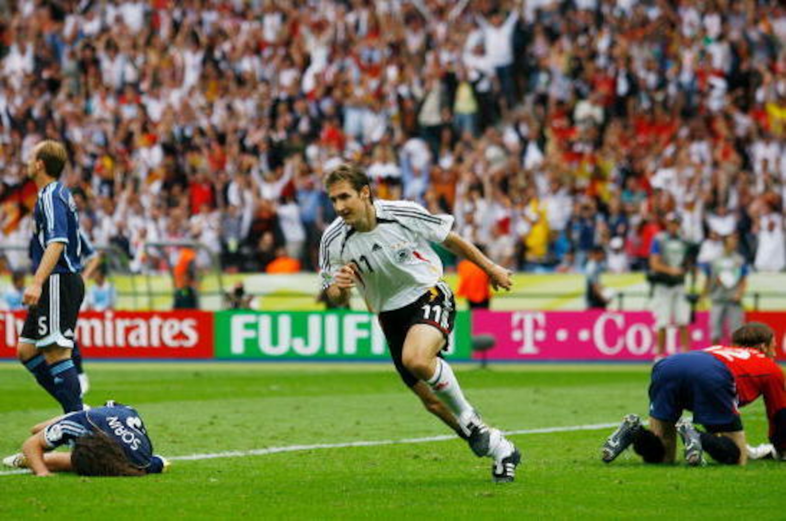BERLIN - JUNE 30:  Miroslav Klose of Germany celebrates scoring an equalising goal during the FIFA World Cup Germany 2006 Quarter-final match between Germany and Argentina played at the Olympic Stadium on June 30, 2006 in Berlin, Germany.  (Photo by Shaun