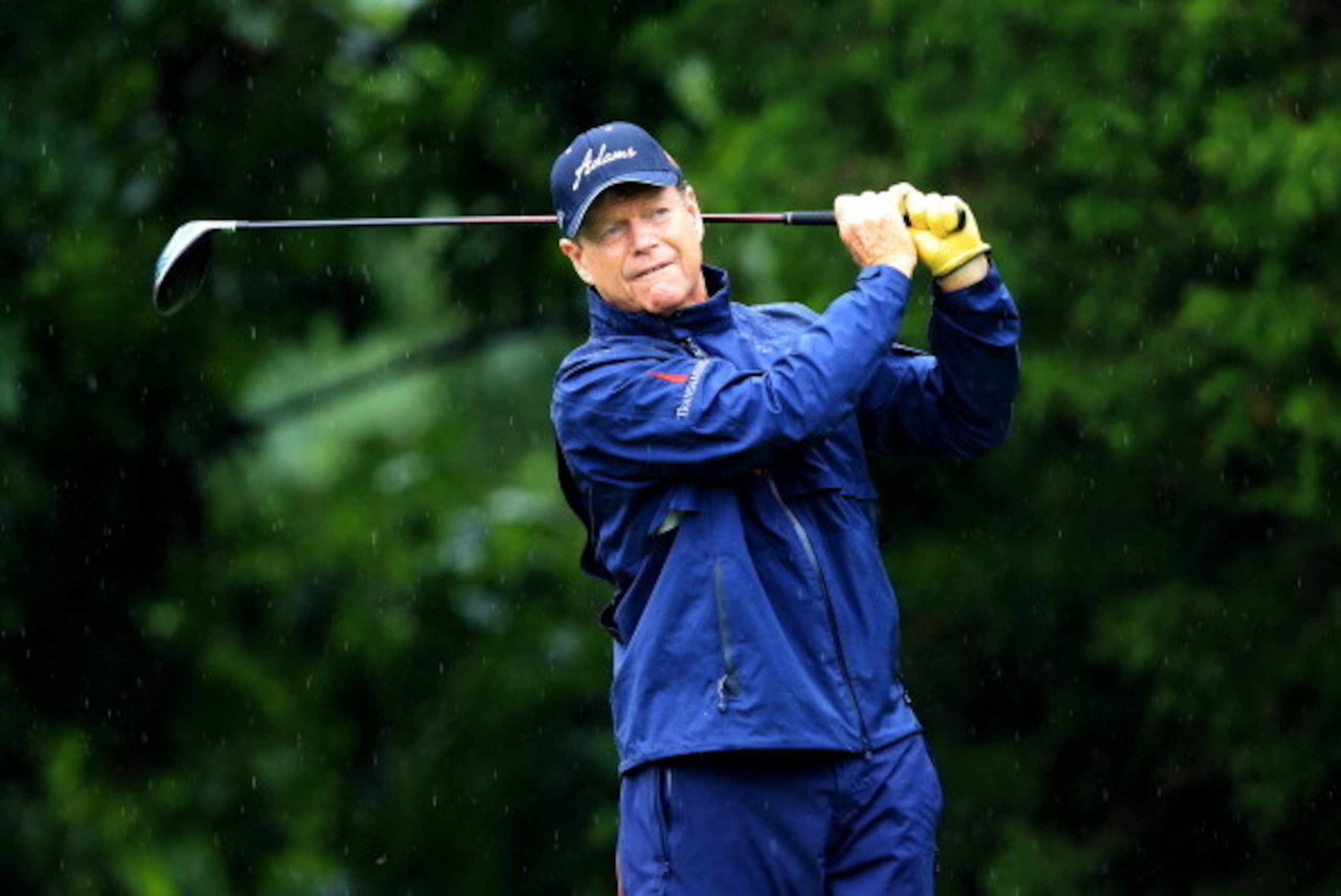 LOUISVILLE, KY - AUGUST 08:  Tom Watson of the United States hits his tee shot on the 18th hole during the second round of the 96th PGA Championship at Valhalla Golf Club on August 8, 2014 in Louisville, Kentucky.  (Photo by David Cannon/Getty Images)