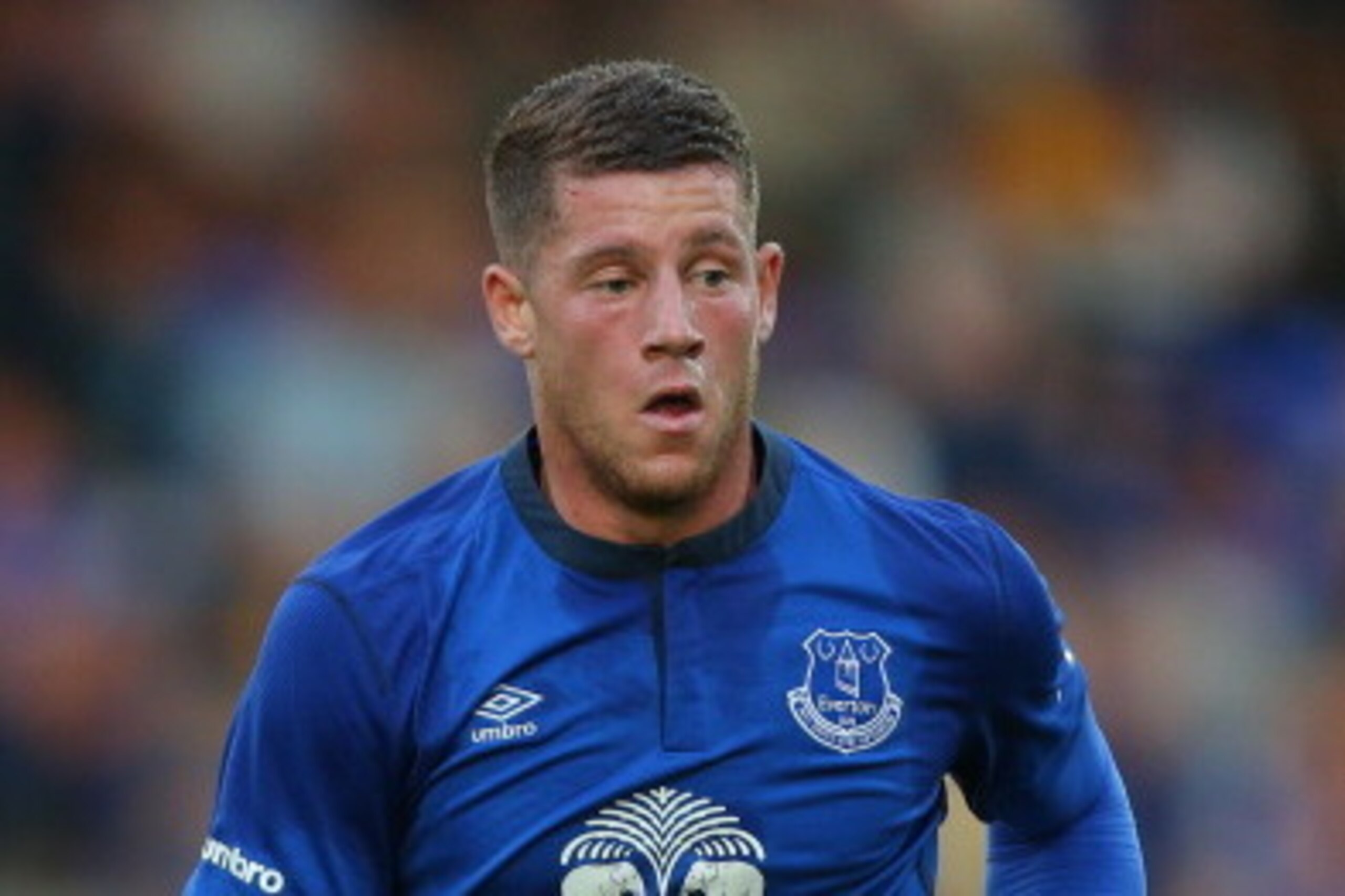 BIRKENHEAD, ENGLAND - AUGUST 06: Ross Barkley of Everton during the Pre-Season Friendly between Everton and Celta Vigo at Prenton Park on August 6, 2014 in Birkenhead, England. (Photo by Dave Thompson/Getty Images) BIRKENHEAD, ENGLAND - AUGUST 06: Ross Barkley of Everton during the Pre-Season Friendly between Everton and Celta Vigo at Prenton Park on August 6, 2014 in Birkenhead, England. (Photo by Dave Thompson/Getty Images)