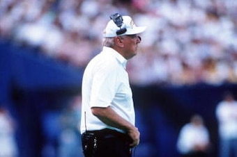 3 SEP 1995:  OFFENSIVE COORIDINATOR RON ERNHARDT OF THE PITTSBURGH STEELERS WALKS ON TO THE FIELD DURING THE STEELERS 23-20 VICTORY OVER THE DETROIT LIONS AT THREE RIVERS STADIUM IN PITTSBURGH, PENNSYLVANIA.