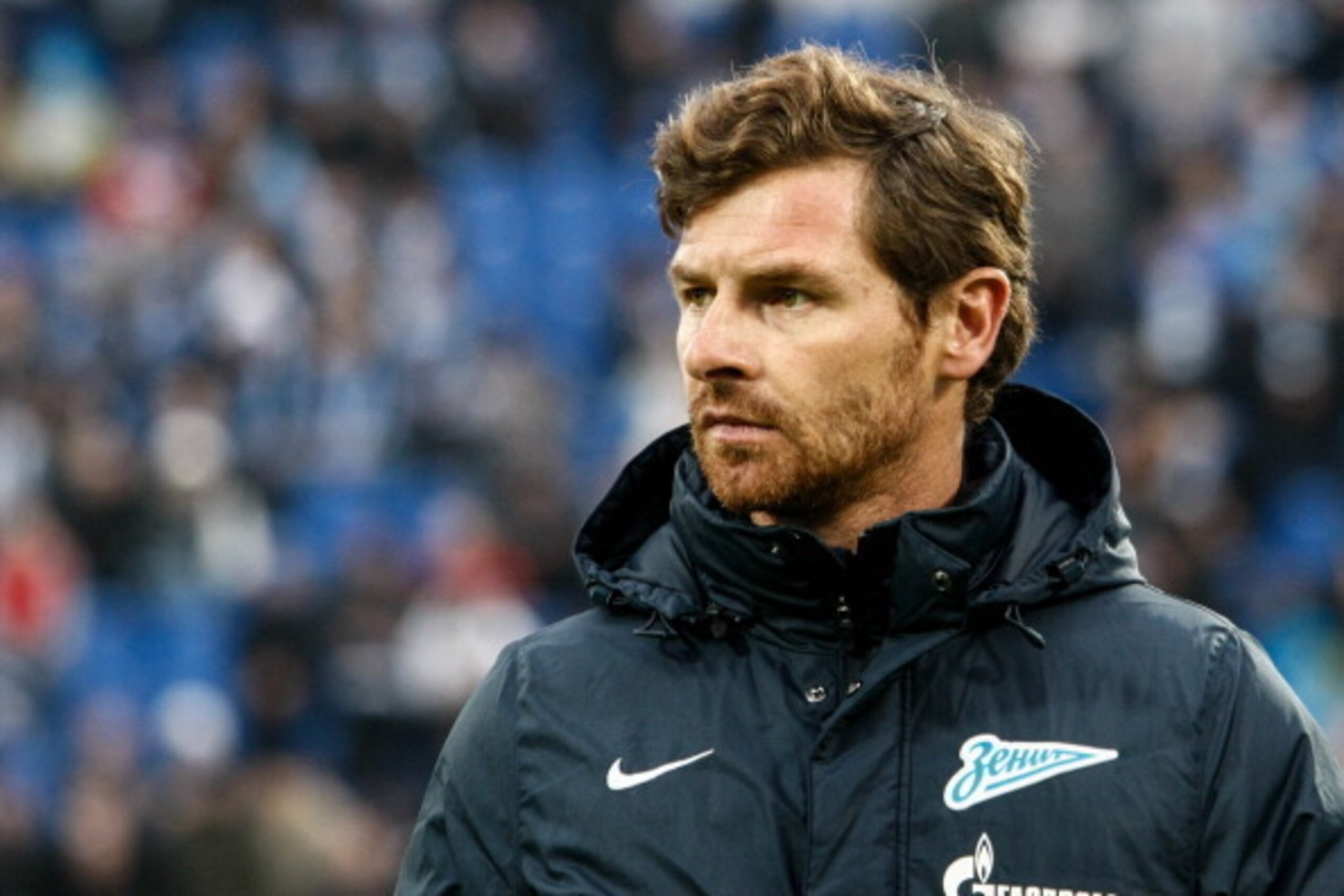 ST. PETERSBURG, RUSSIA - MARCH 24: FC Zenit St. Petersburg head coach Andre Villas-Boas looks on during the Russian Football League Championship match between FC Zenit St. Petersburg and FC Krylia Sovetov Samara at the Petrovsky stadium on March 24, 2014 