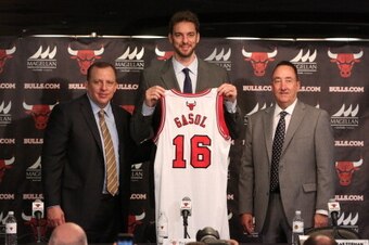 CHICAGO, IL - JULY 18: Chicago Bulls head coach Tom Thibodeau and general manager Gar Forman introduce newly-signed free agent Pau Gasol during a press conference at the United Center on July 18, 2014  in Chicago, Illinois. NOTE TO USER:  User expressly a