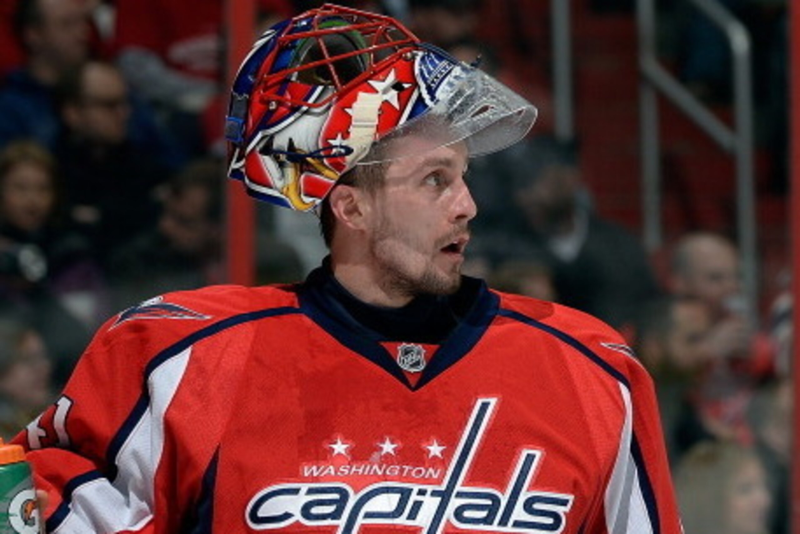WASHINGTON, DC - MARCH 25:  Jaroslav Halak #41 of the Washington Capitals reacts in the first period during an NHL game against the Los Angeles Kings at Verizon Center on March 25, 2014 in Washington, DC.  (Photo by Patrick McDermott/NHLI via Getty Images