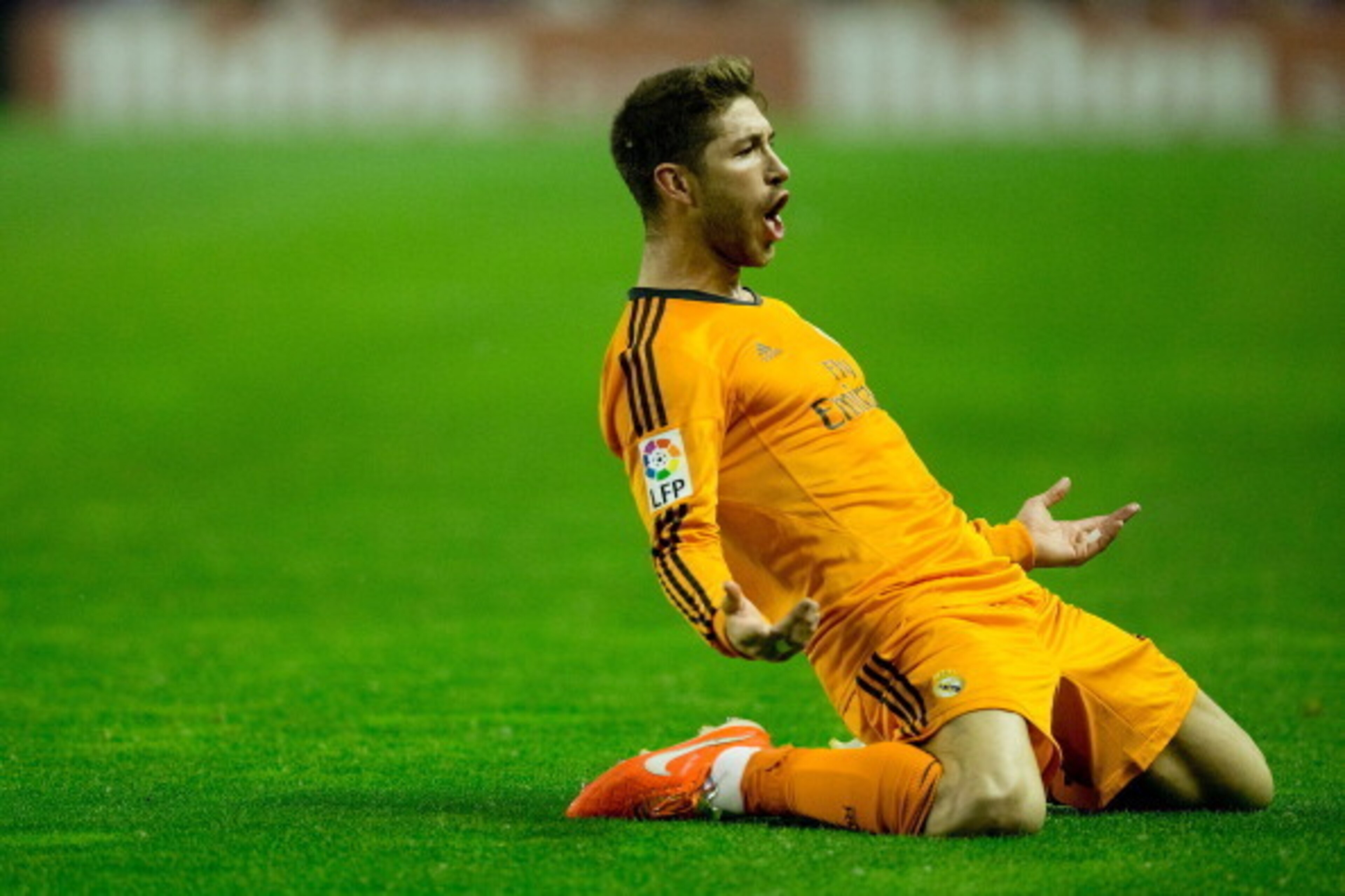 VALLADOLID, SPAIN - MAY 07:  Sergio Ramos of Real Madrid CF celebrates scoring their opening goal during the La Liga match between Real Valladolid CF and Real Madrid CF at Estadio Jose Zorilla on May 7, 2014 in Valladolid, Spain.  (Photo by Gonzalo Arroyo