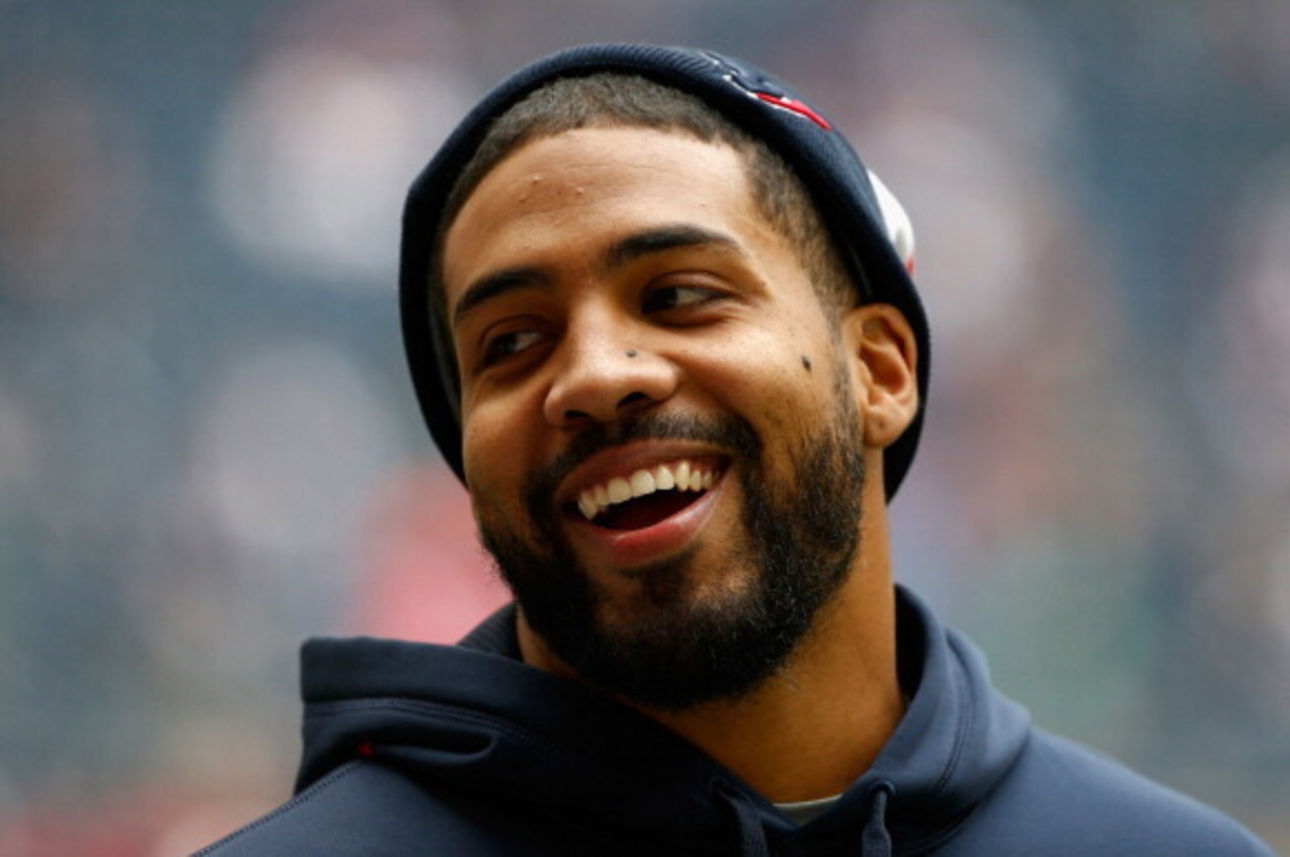 HOUSTON, TX - DECEMBER 01:  Injured Houston Texans running back Arian Foster waits on the field before the game against the New England Patriots at Reliant Stadium on December 1, 2013 in Houston, Texas.  (Photo by Scott Halleran/Getty Images)