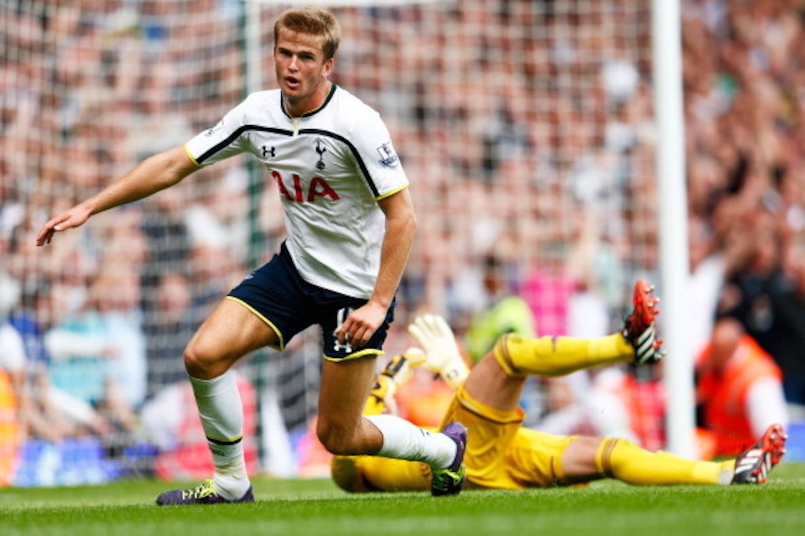 LONDON, ENGLAND - AUGUST 16: Eric Dier of Spurs turns away to celebrate after scoring the match winning goal past Adrian of West Ham during the Barclays Premier League match between West Ham United and Tottenham Hotspur at Boleyn Ground on August 16, 2014