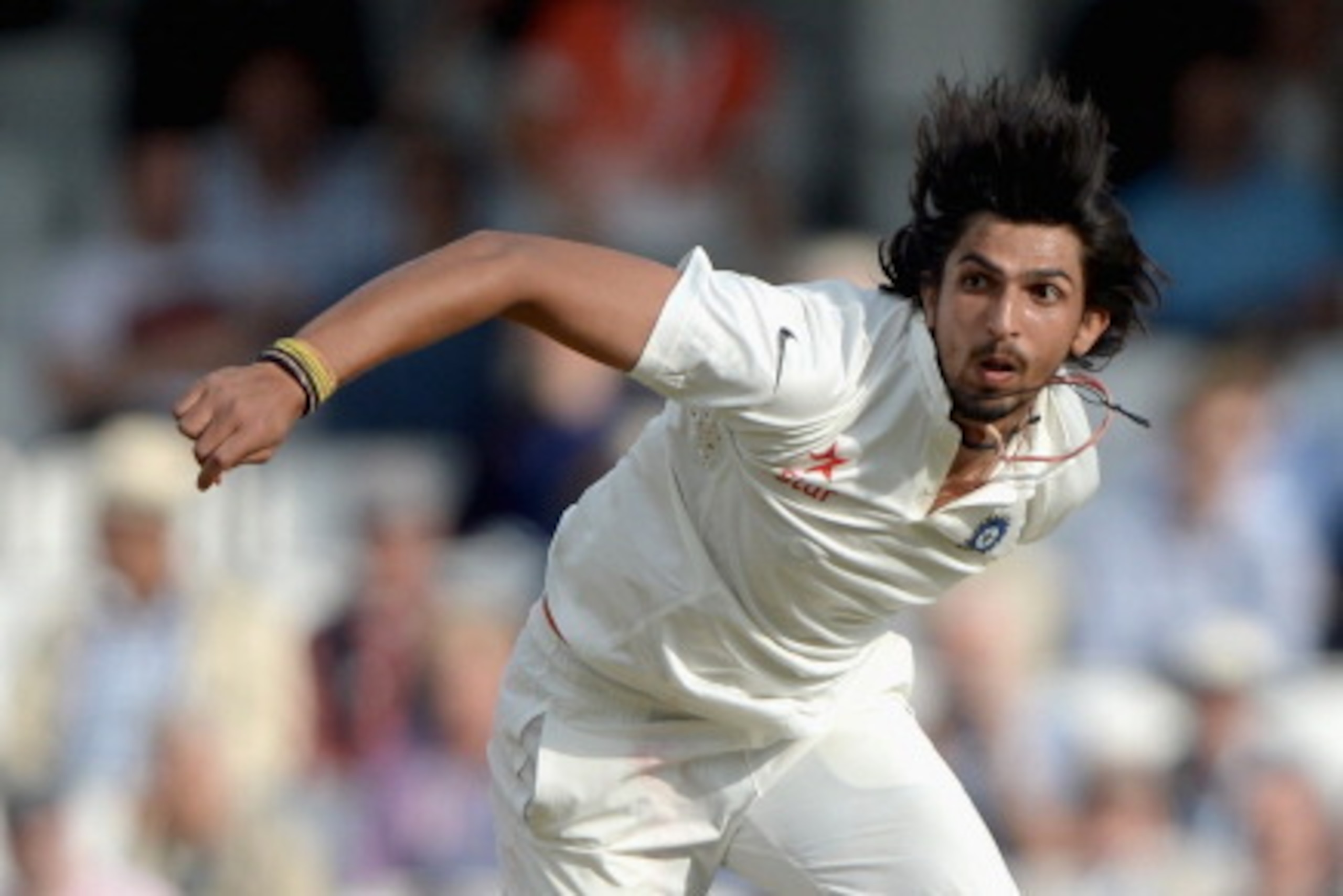 LONDON, ENGLAND - AUGUST 16: Ishant Sharma of India bowls during day two of 5th Investec Test match between England and India at The Kia Oval on August 16, 2014 in London, England. (Photo by Gareth Copley/Getty Images) LONDON, ENGLAND - AUGUST 16: Ishant Sharma of India bowls during day two of 5th Investec Test match between England and India at The Kia Oval on August 16, 2014 in London, England. (Photo by Gareth Copley/Getty Images)
