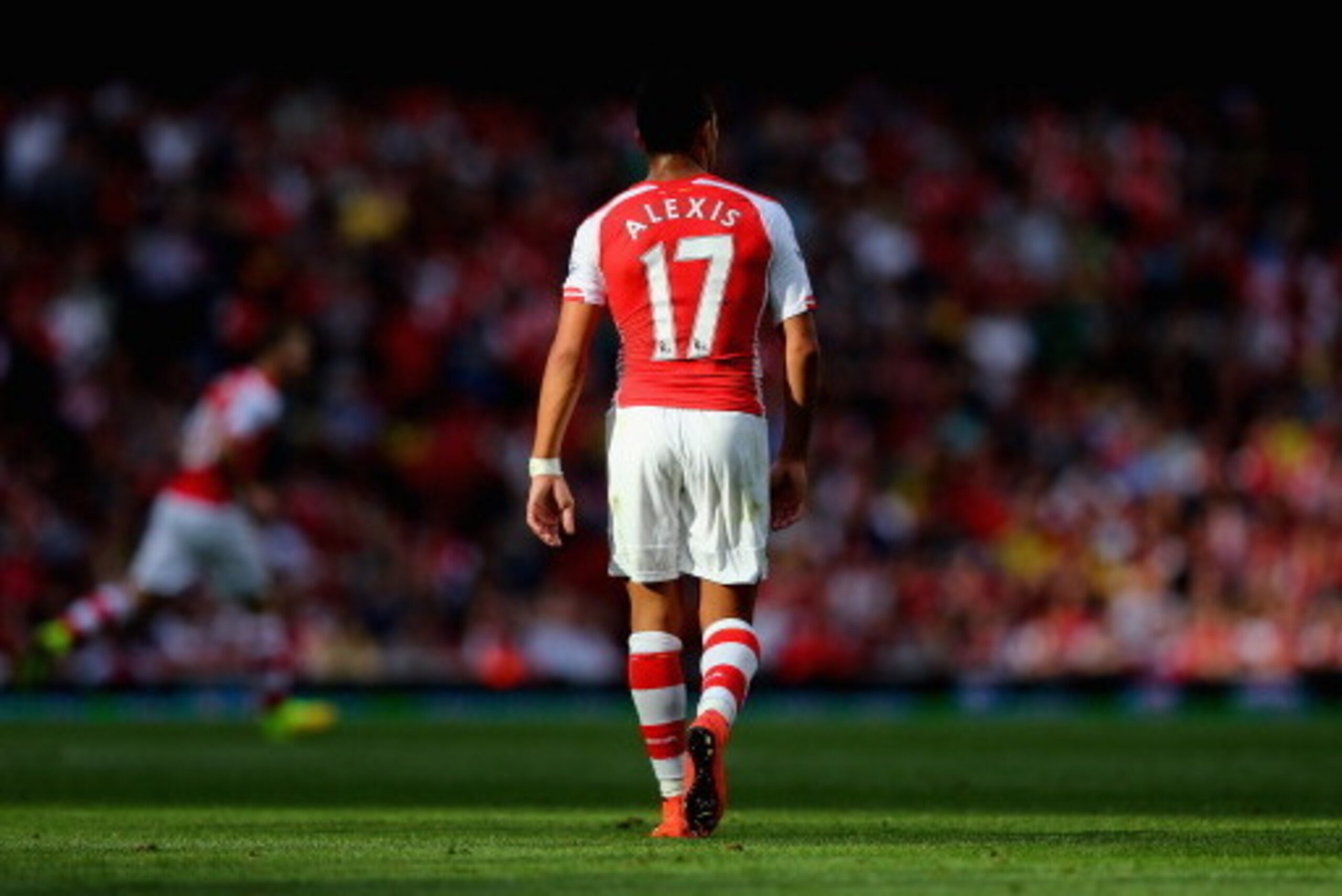 LONDON, ENGLAND - AUGUST 16:  Alexis Sanchez of Arsenal is seen during the Barclays Premier League match between Arsenal and Crystal Palace at Emirates Stadium on August 16, 2014 in London, England.  (Photo by Clive Mason/Getty Images)