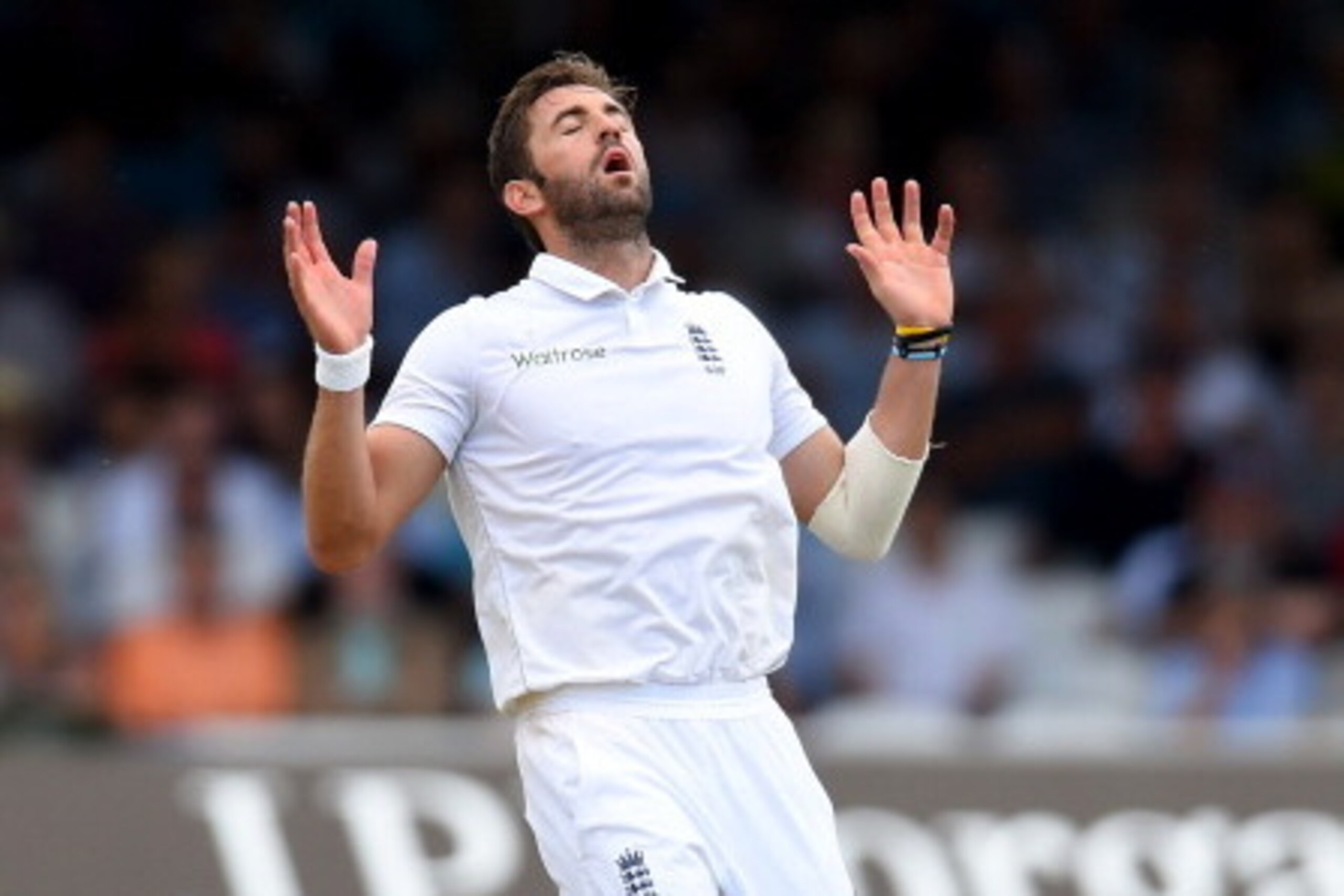 LONDON, ENGLAND - JULY 17: England bowler Liam Plunkett reacts during day one of 2nd Investec Test match between England and India at Lord's Cricket Ground on July 17, 2014 in London, United Kingdom. (Photo by Stu Forster/Getty Images) LONDON, ENGLAND - JULY 17: England bowler Liam Plunkett reacts during day one of 2nd Investec Test match between England and India at Lord's Cricket Ground on July 17, 2014 in London, United Kingdom. (Photo by Stu Forster/Getty Images)